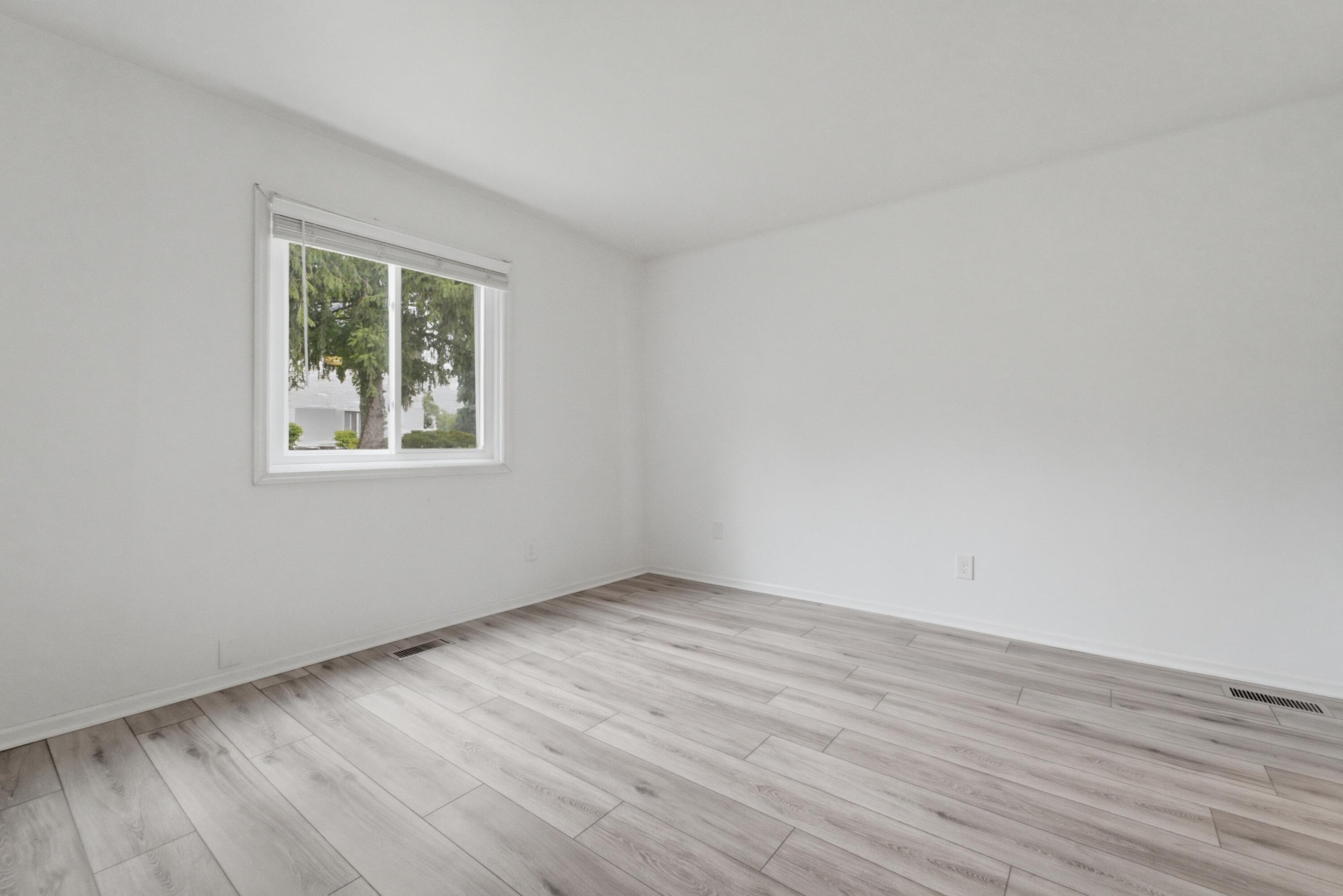 1913 David Drive, Chesterton, IN 46304; Image #12