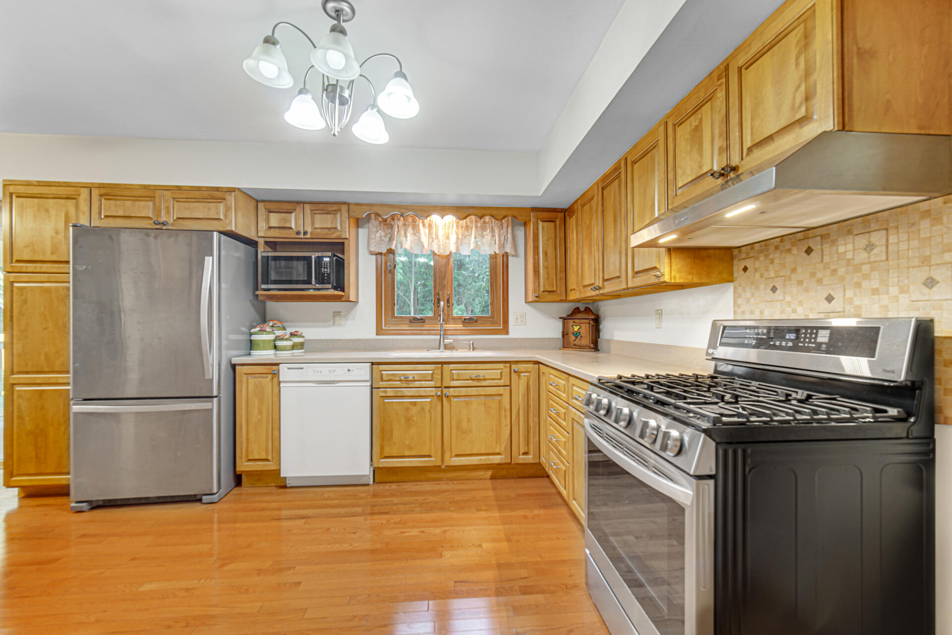 7888 W Applewood Drive, La Porte, IN 46350; Image #11