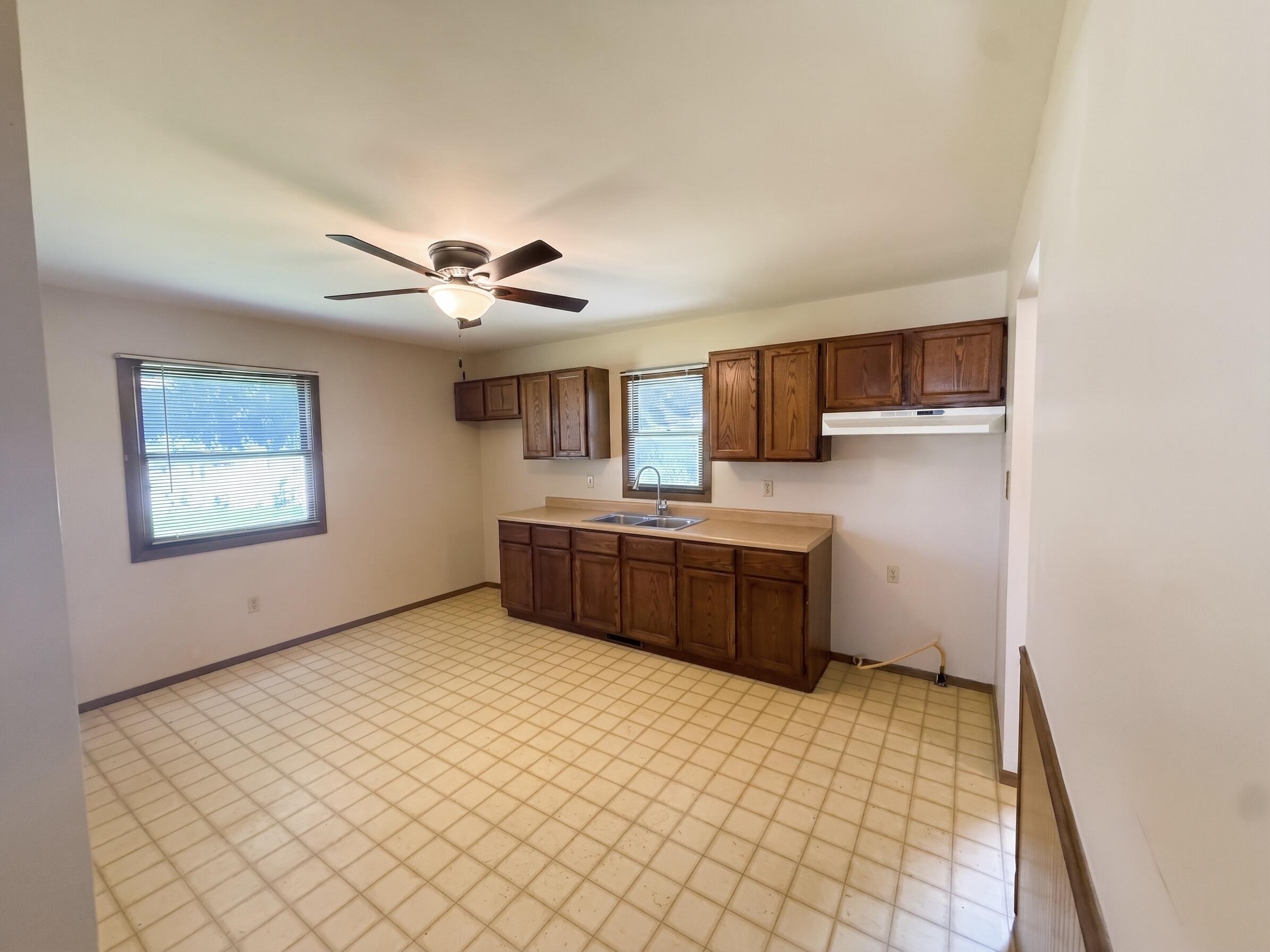 1301 E 34th Avenue, Hobart, IN 46342; Image #10