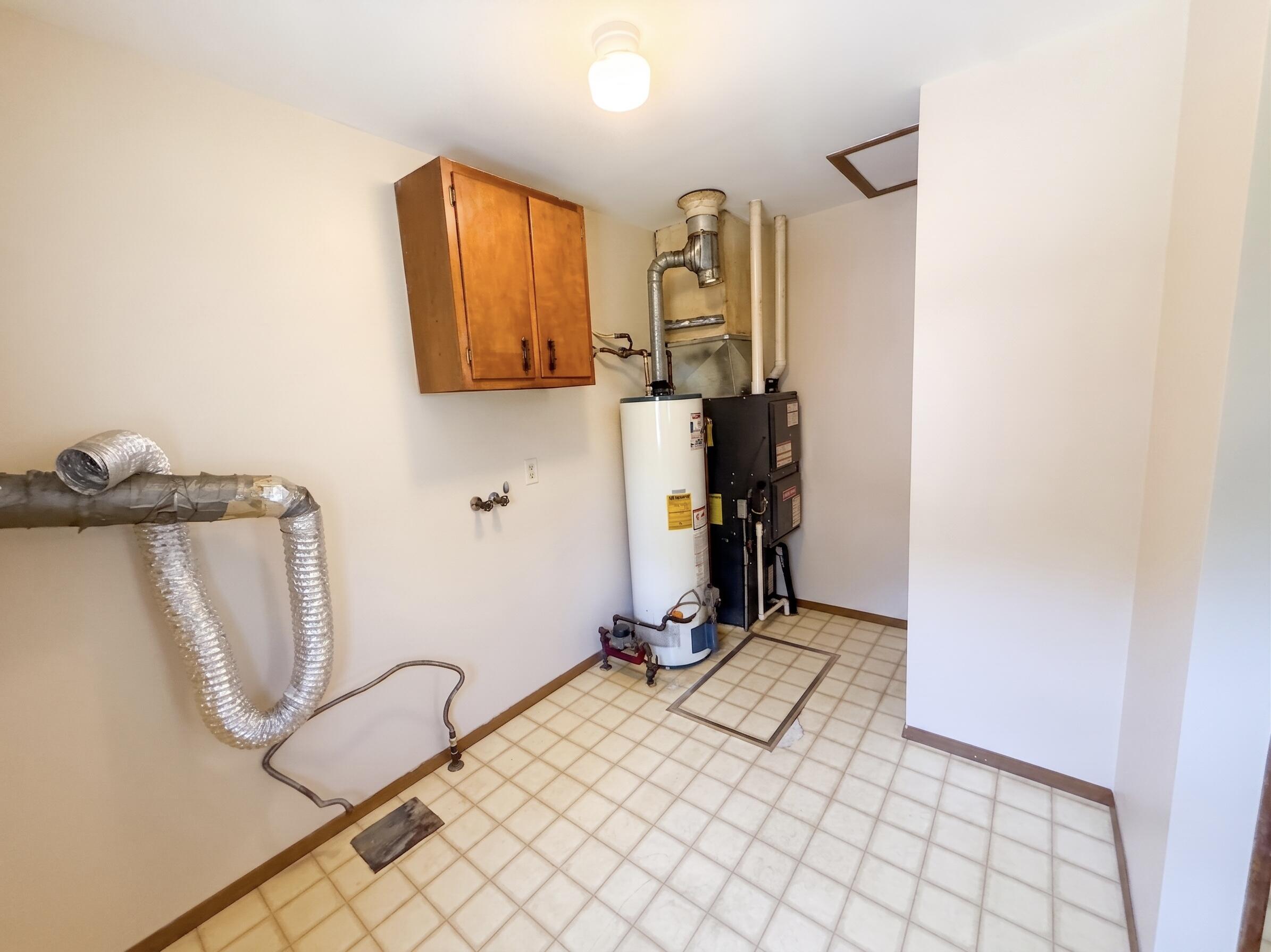 1301 E 34th Avenue, Hobart, IN 46342; Image #11