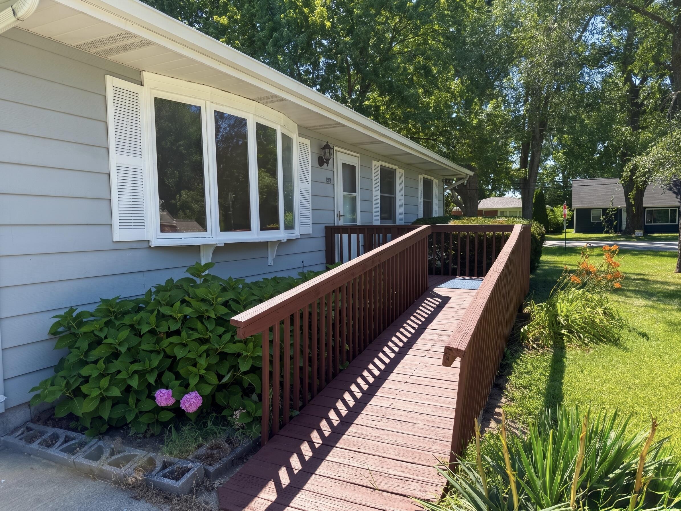 1301 E 34th Avenue, Hobart, IN 46342; Image #4