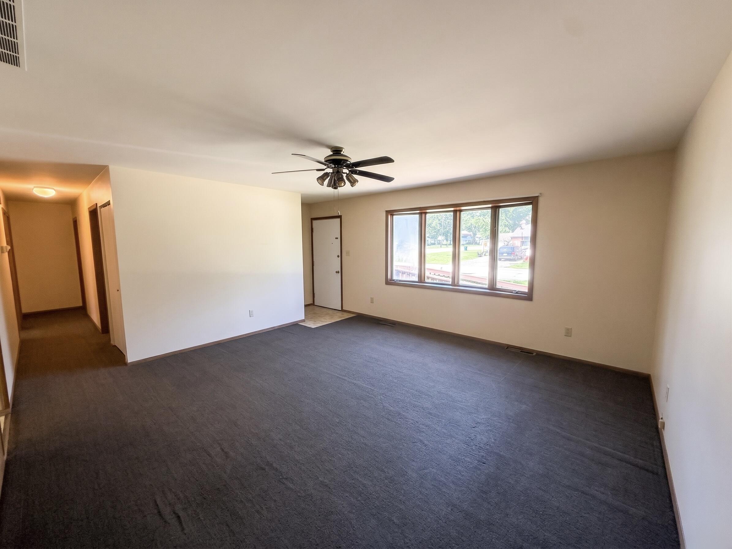 1301 E 34th Avenue, Hobart, IN 46342; Image #9