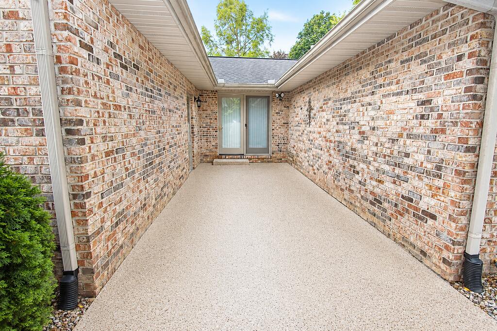 142 Sagamore Pkwy, La Porte, IN 46350; Image #12