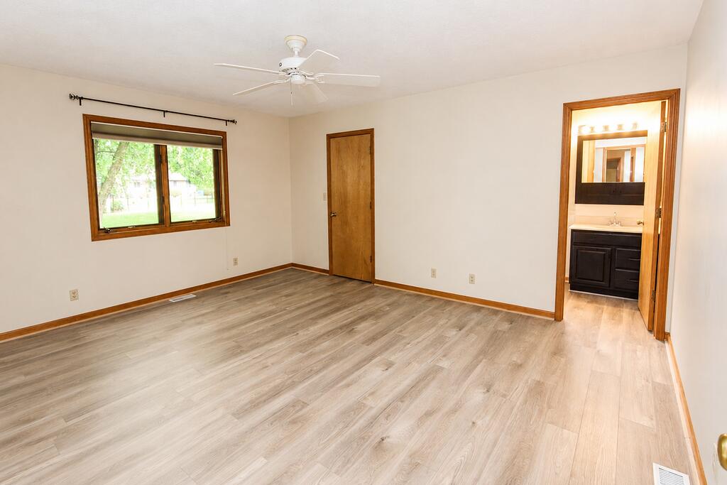 142 Sagamore Pkwy, La Porte, IN 46350; Image #13