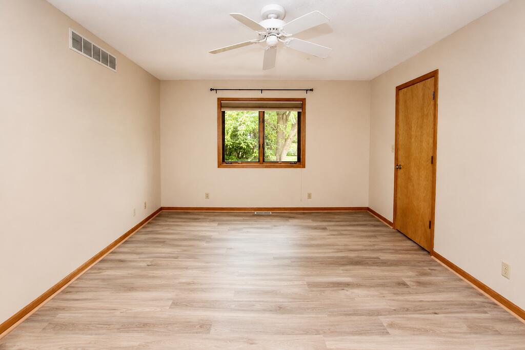 142 Sagamore Pkwy, La Porte, IN 46350; Image #16