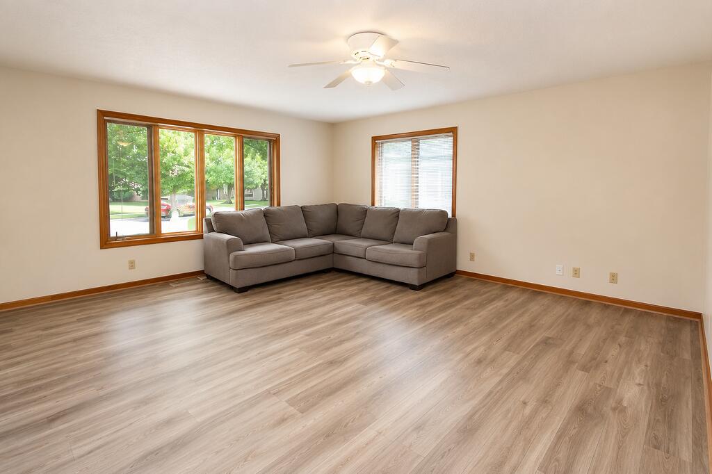 142 Sagamore Pkwy, La Porte, IN 46350; Image #4