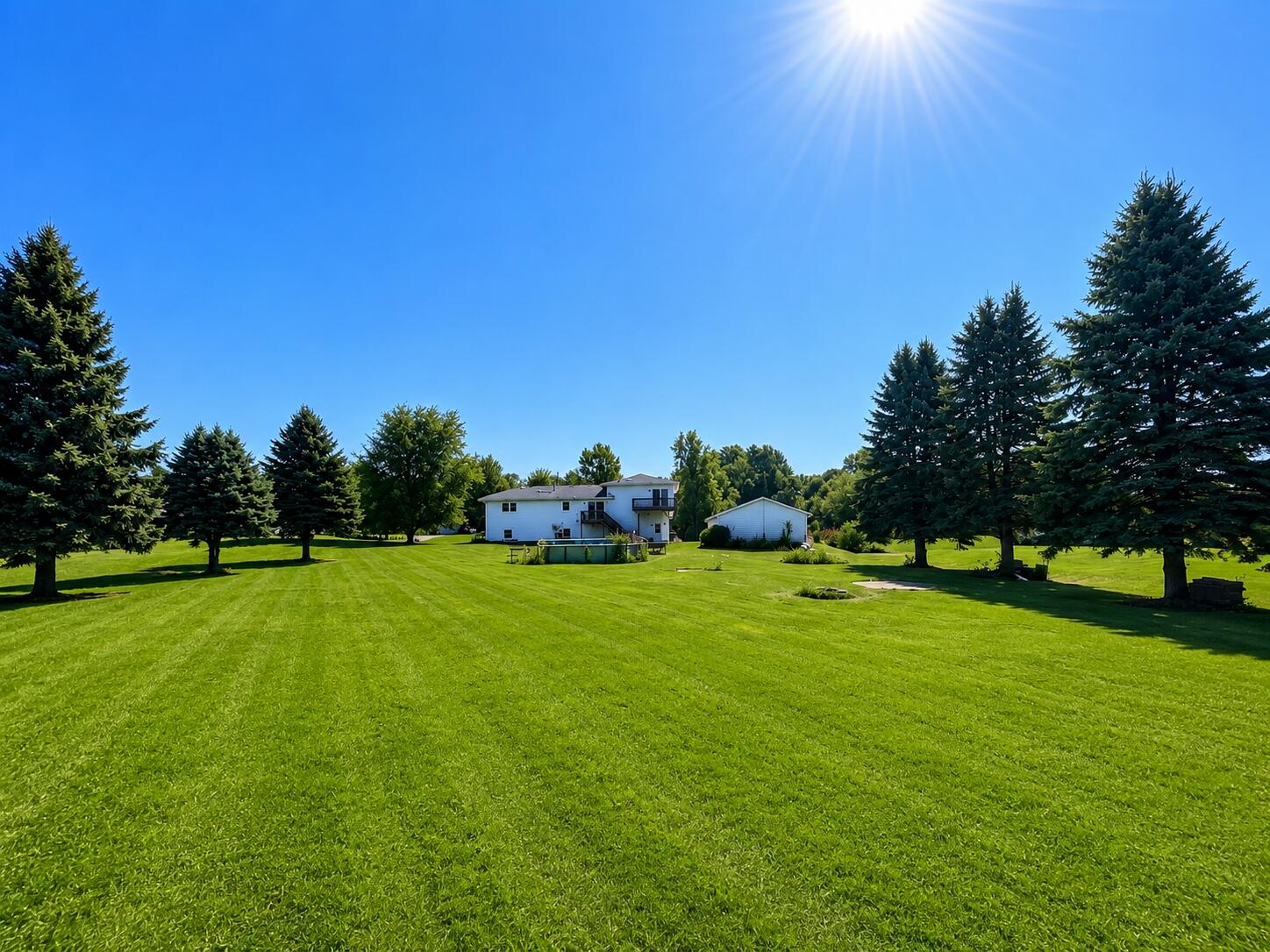 406 Northfield Lane, Valparaiso, IN 46383; Image #2