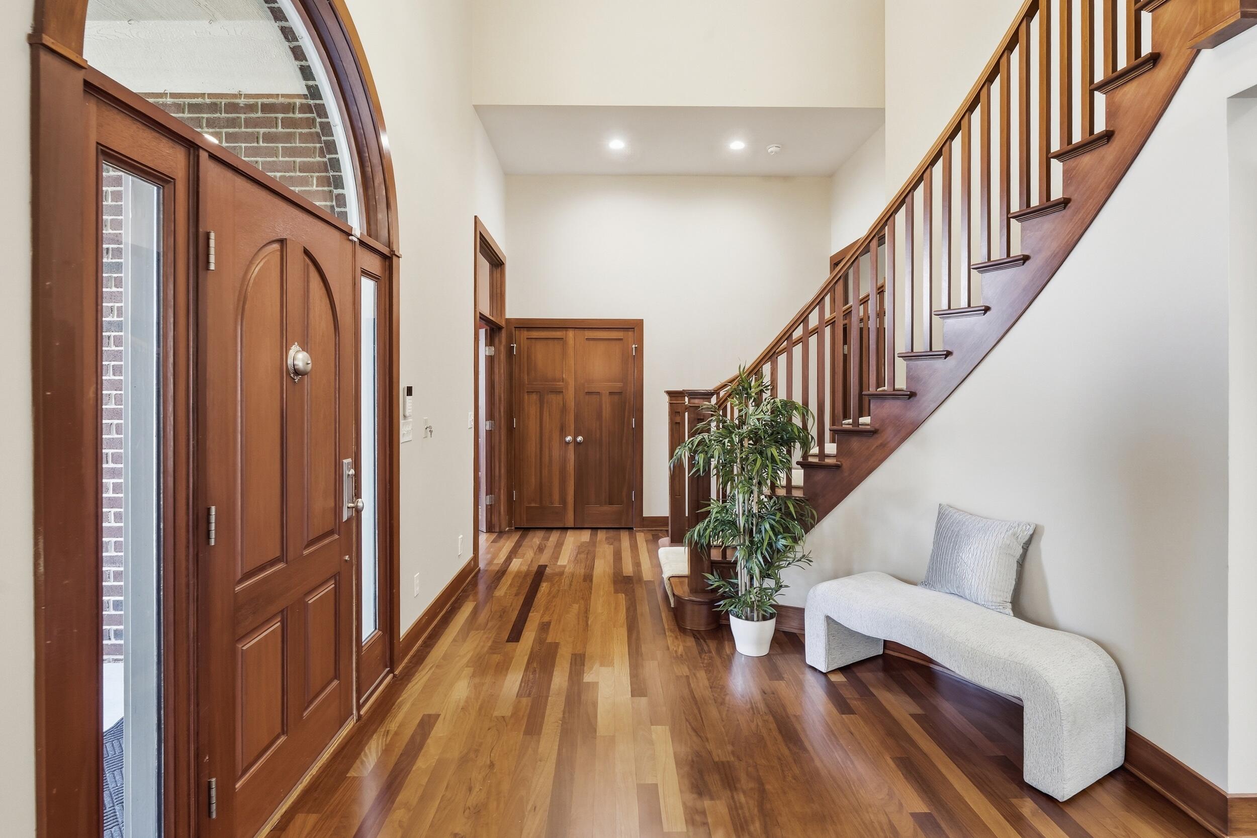 8826 Schafer Drive, St. John, IN 46373; Image #3