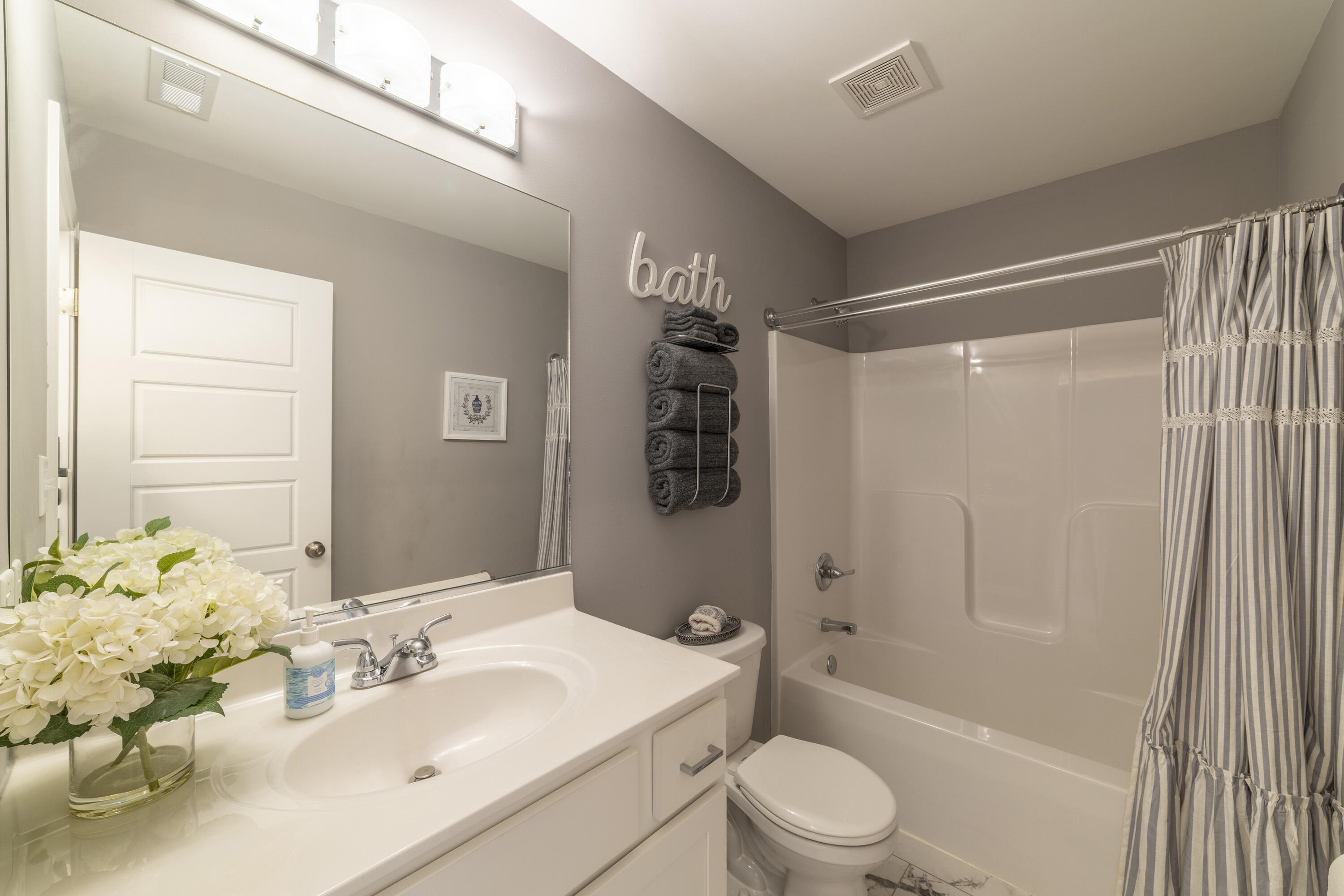 11163 Fayette Street, Winfield, IN 46307; Image #35