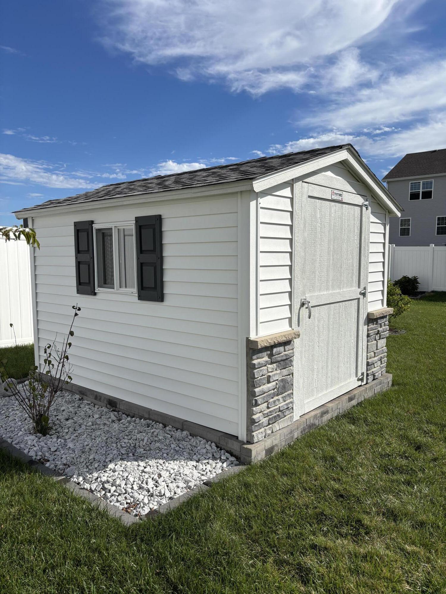11163 Fayette Street, Winfield, IN 46307; Image #7