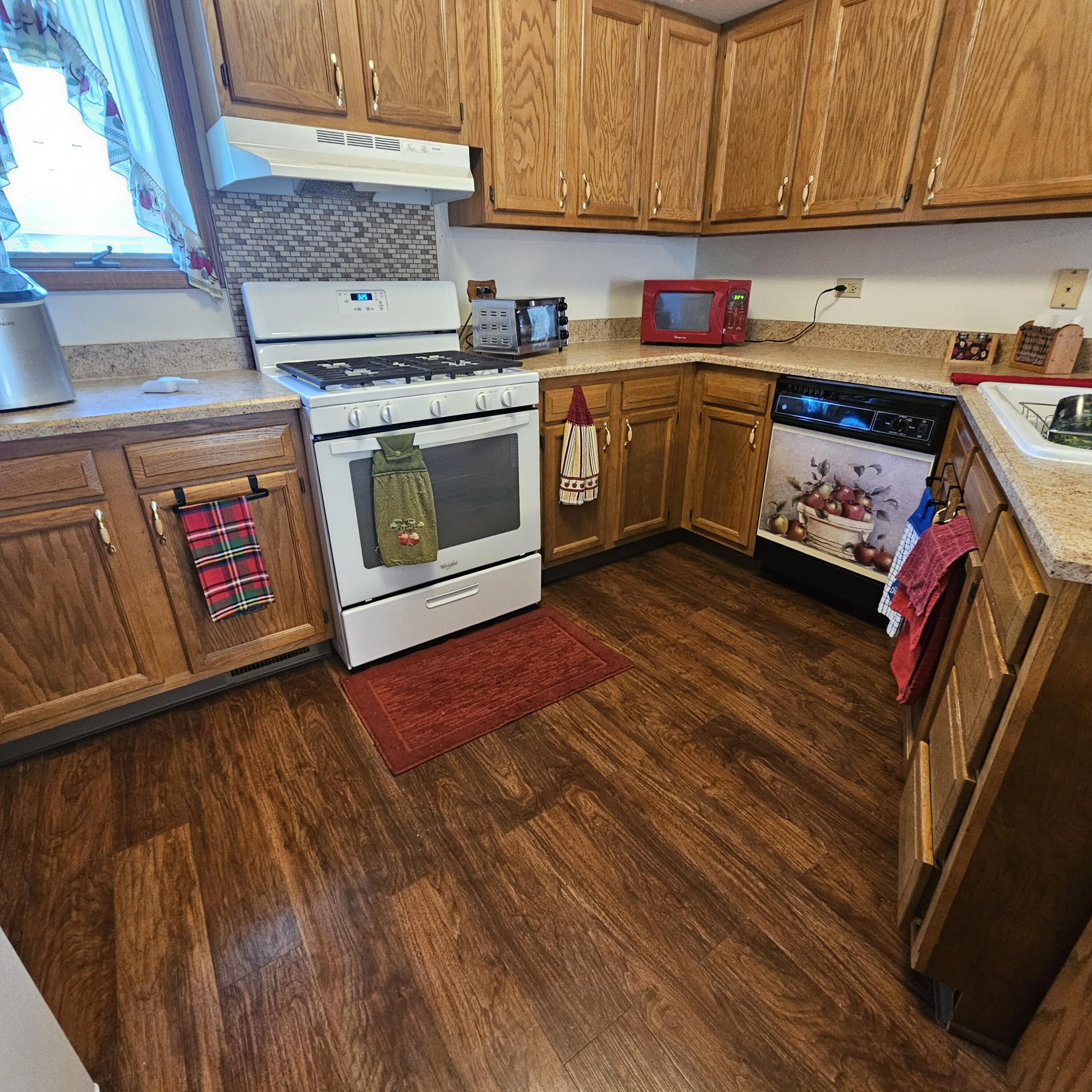 155 Plum Creek Drive, Schererville, IN 46375; Image #11