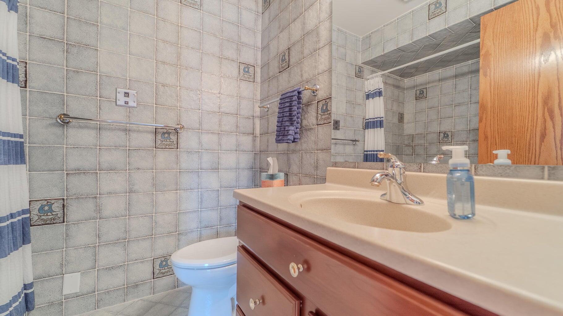 8121 Lake Shore Drive, Cedar Lake, IN #6, 46303; Image #34