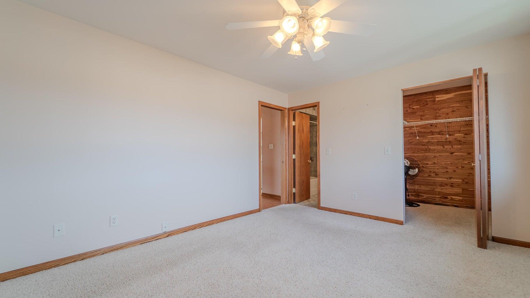 8121 Lake Shore Drive, Cedar Lake, IN #6, 46303; Image #36