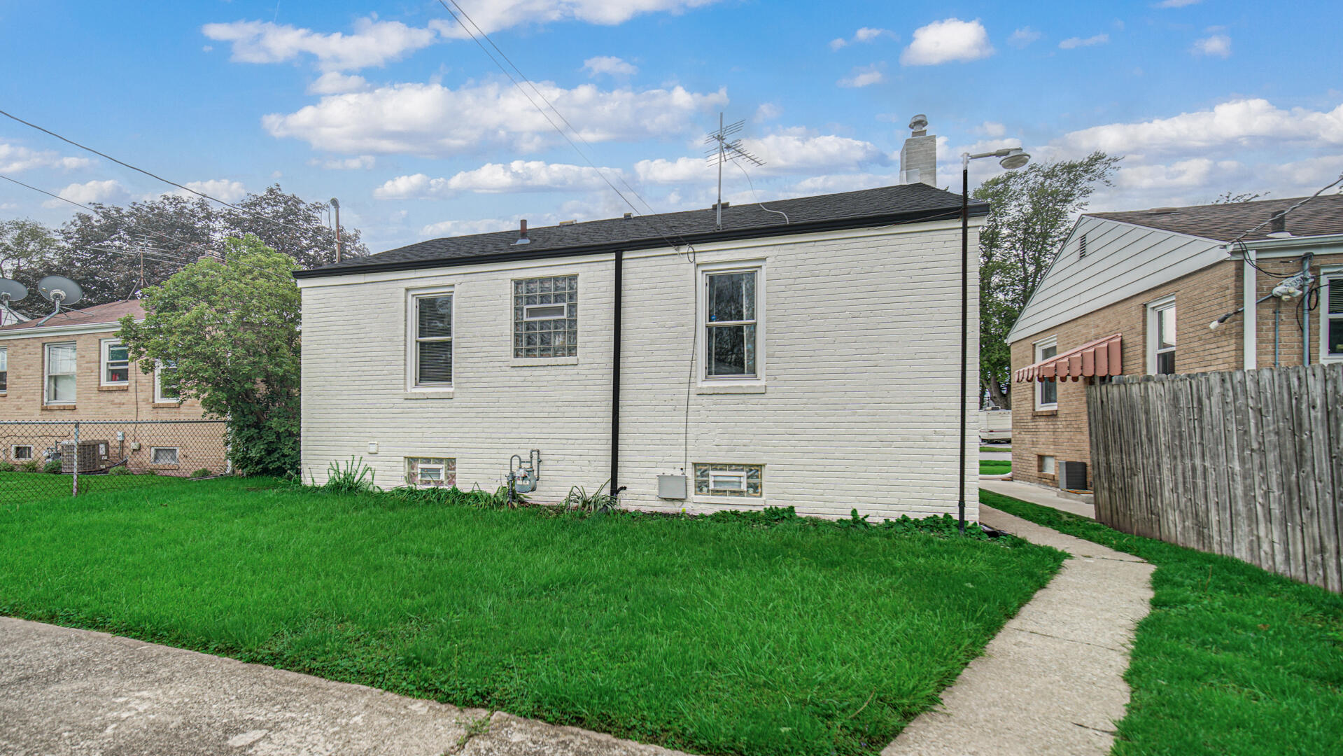 117 N Wisconsin Street, Hobart, IN 46342; Image #23
