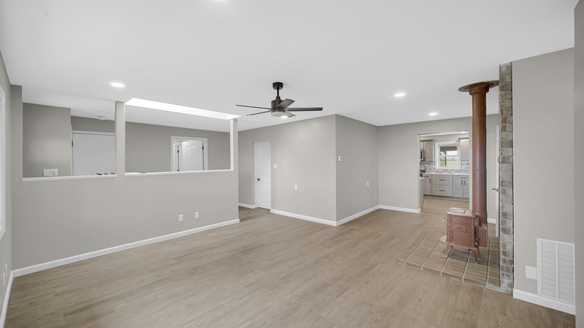 31118 Us-20, New Carlisle, IN 46552; Image #10