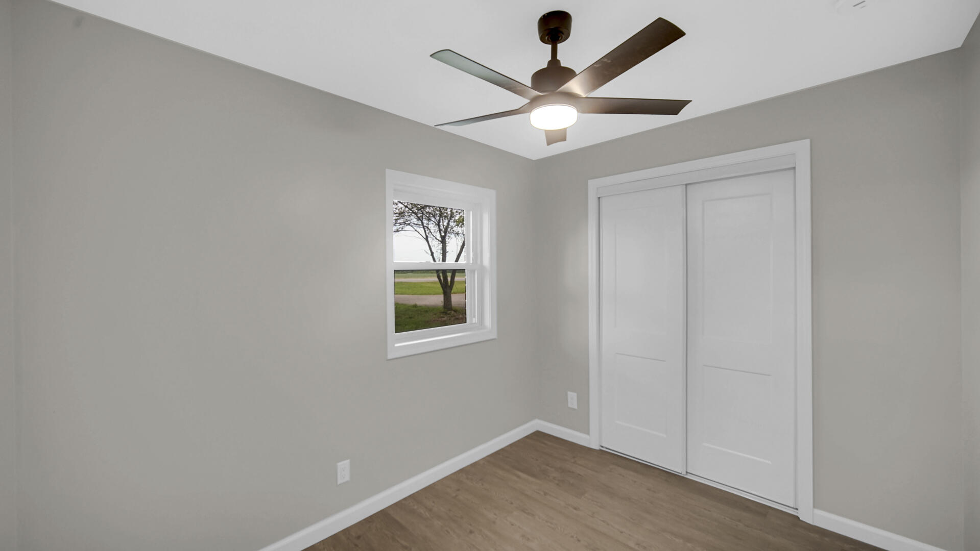 31118 Us-20, New Carlisle, IN 46552; Image #11