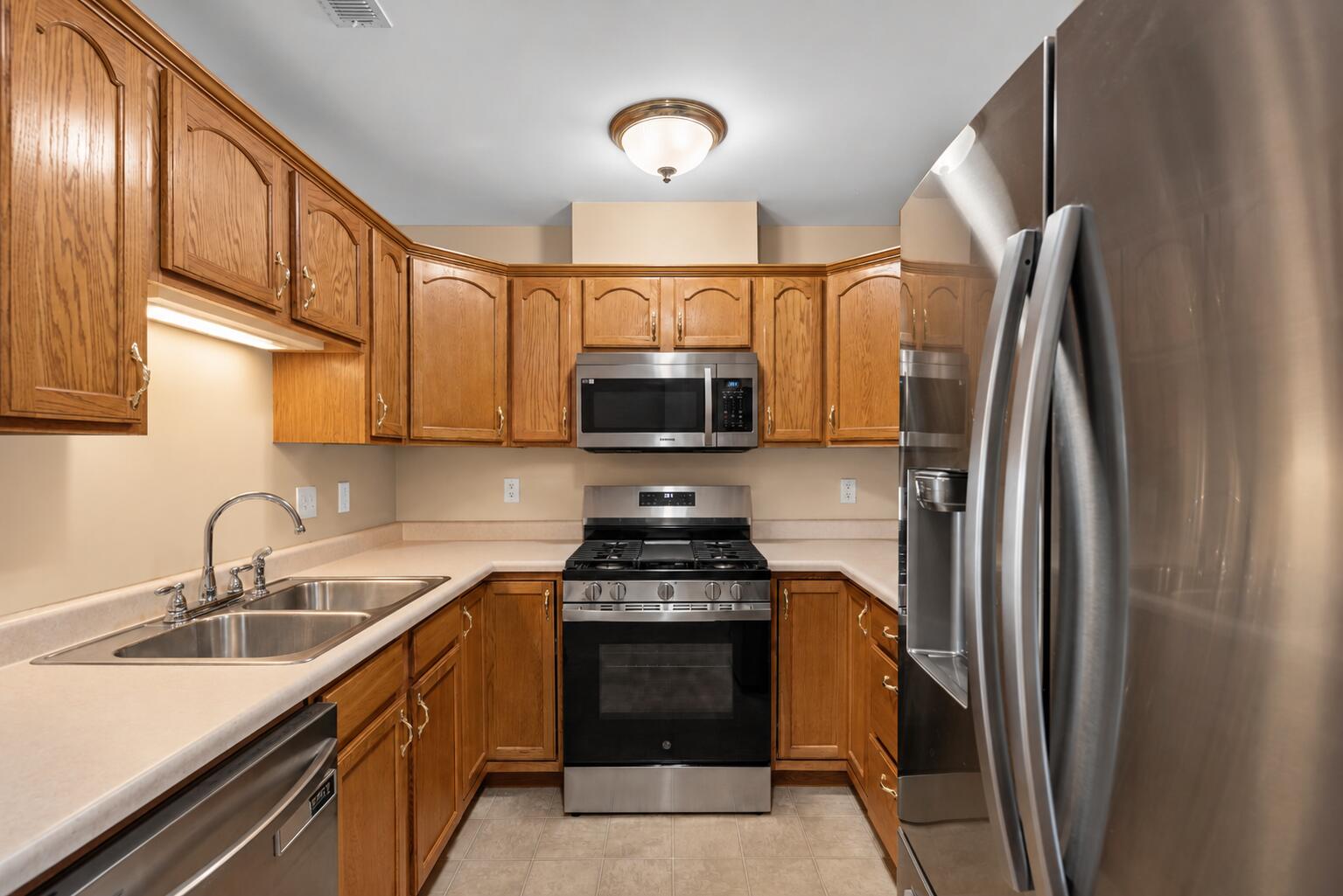 2007 W 75th Place, Merrillville, IN #21, 46410; Image #5