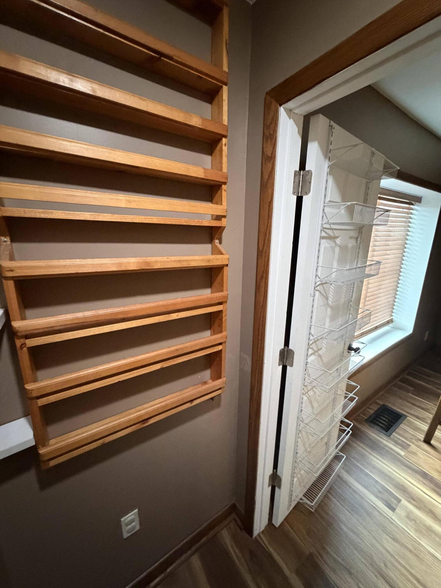 6818 Huron Avenue, Hammond, IN 46323; Image #13