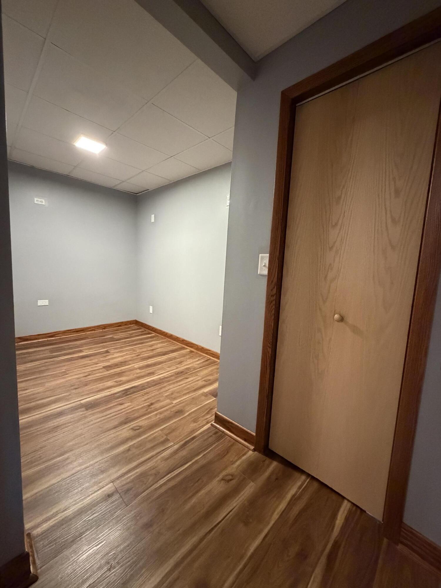 6818 Huron Avenue, Hammond, IN 46323; Image #14