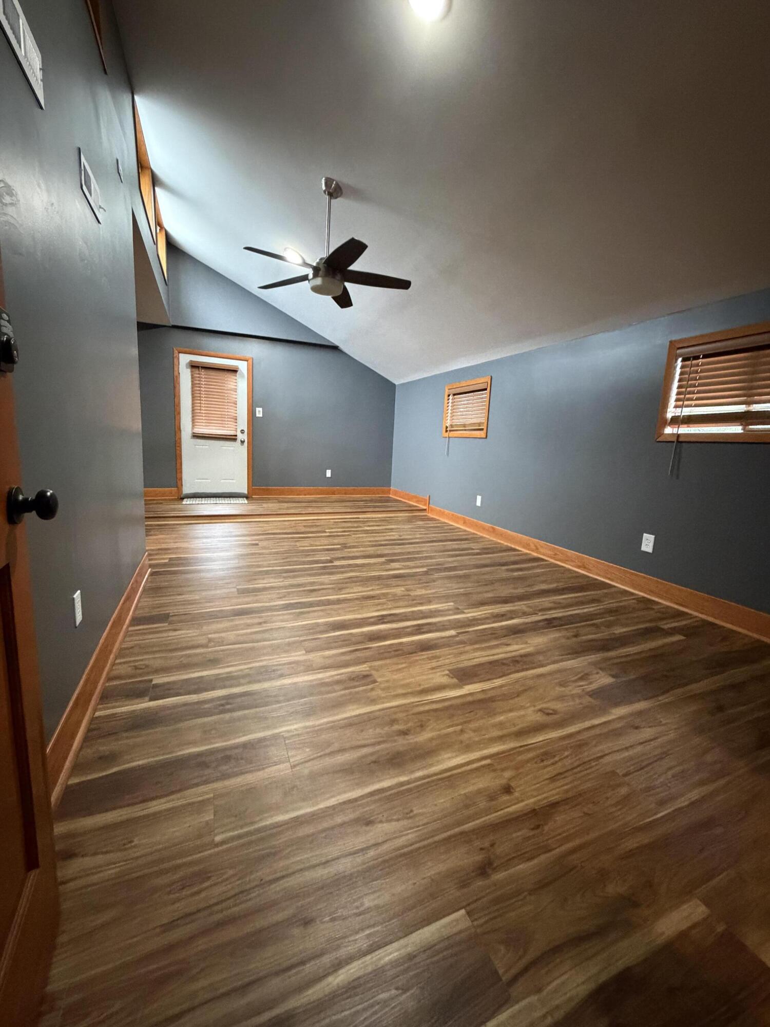 6818 Huron Avenue, Hammond, IN 46323; Image #20