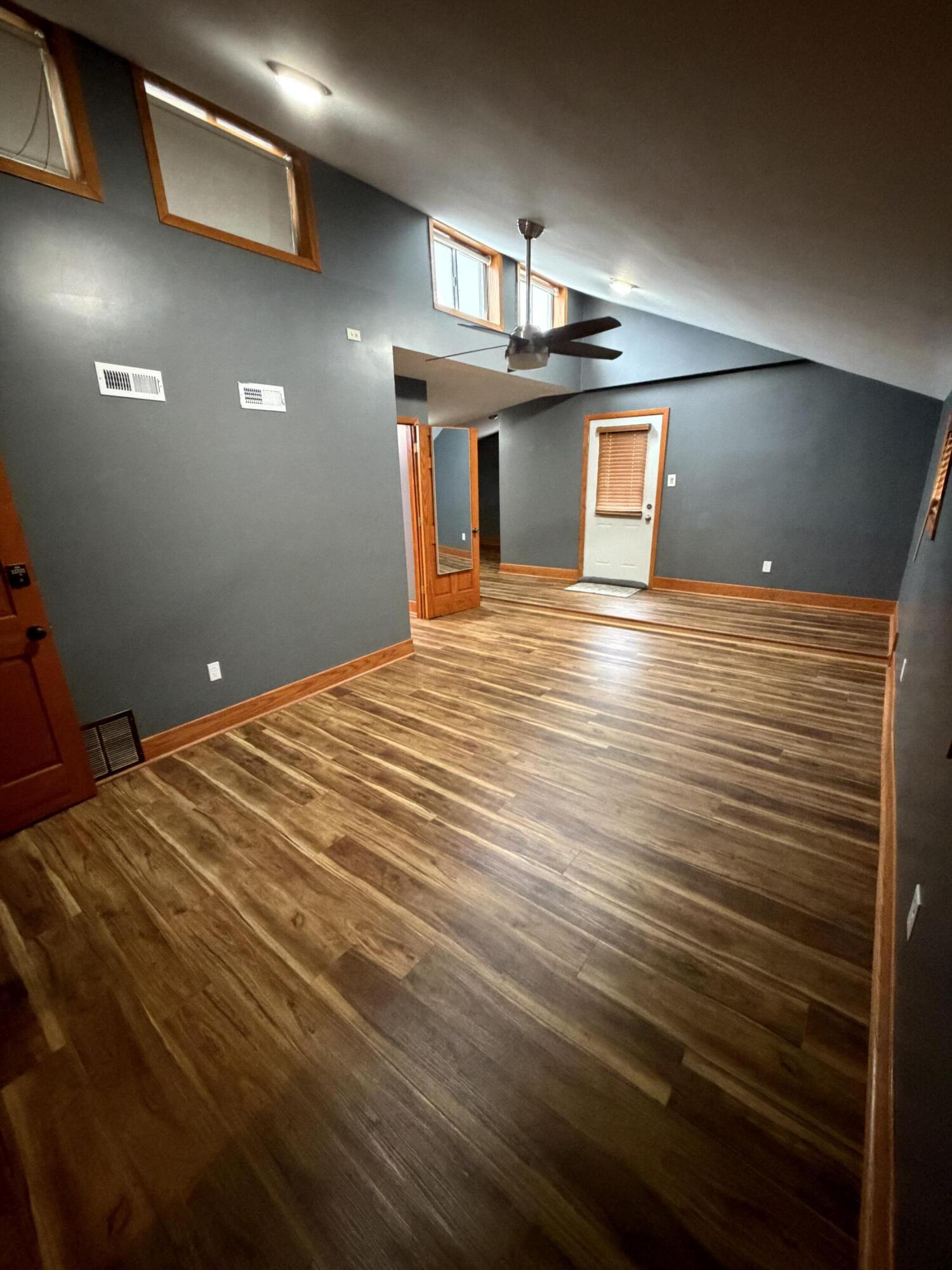 6818 Huron Avenue, Hammond, IN 46323; Image #21