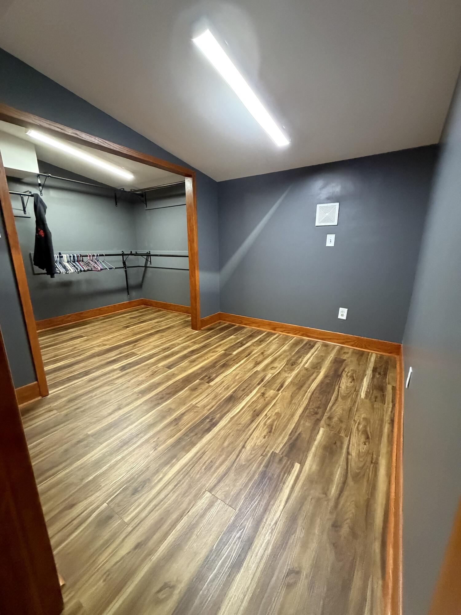 6818 Huron Avenue, Hammond, IN 46323; Image #26