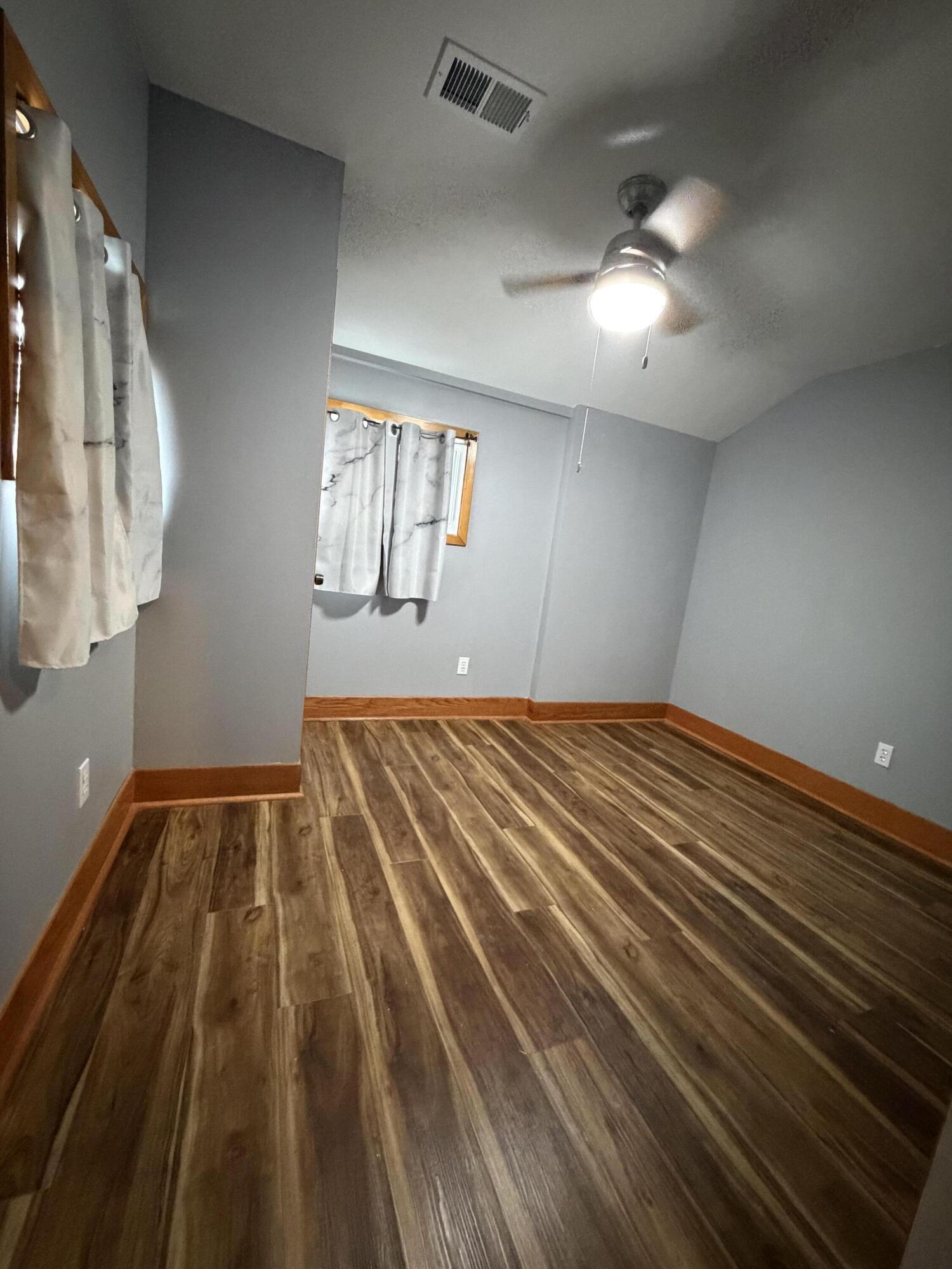 6818 Huron Avenue, Hammond, IN 46323; Image #32