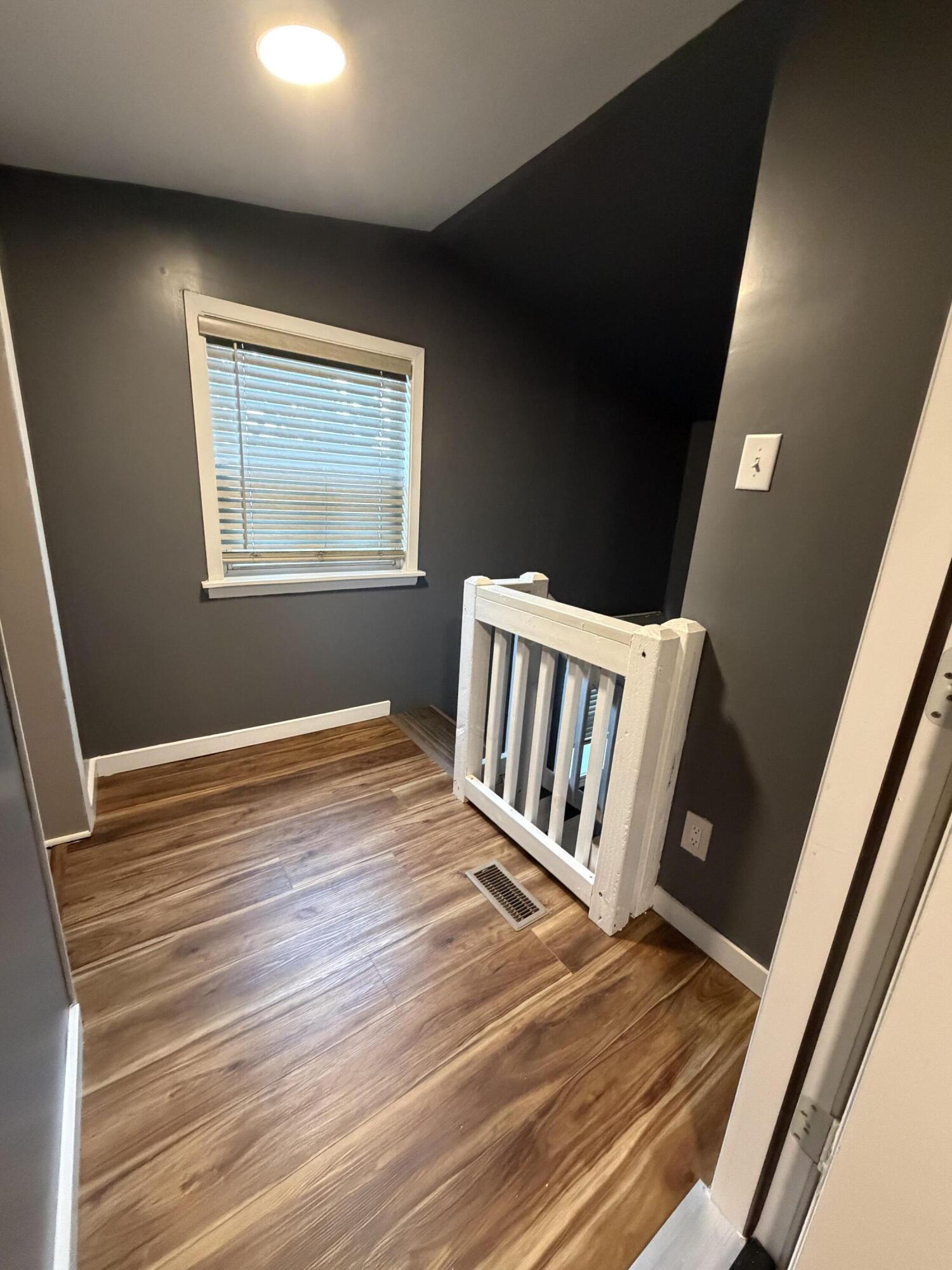 6818 Huron Avenue, Hammond, IN 46323; Image #41