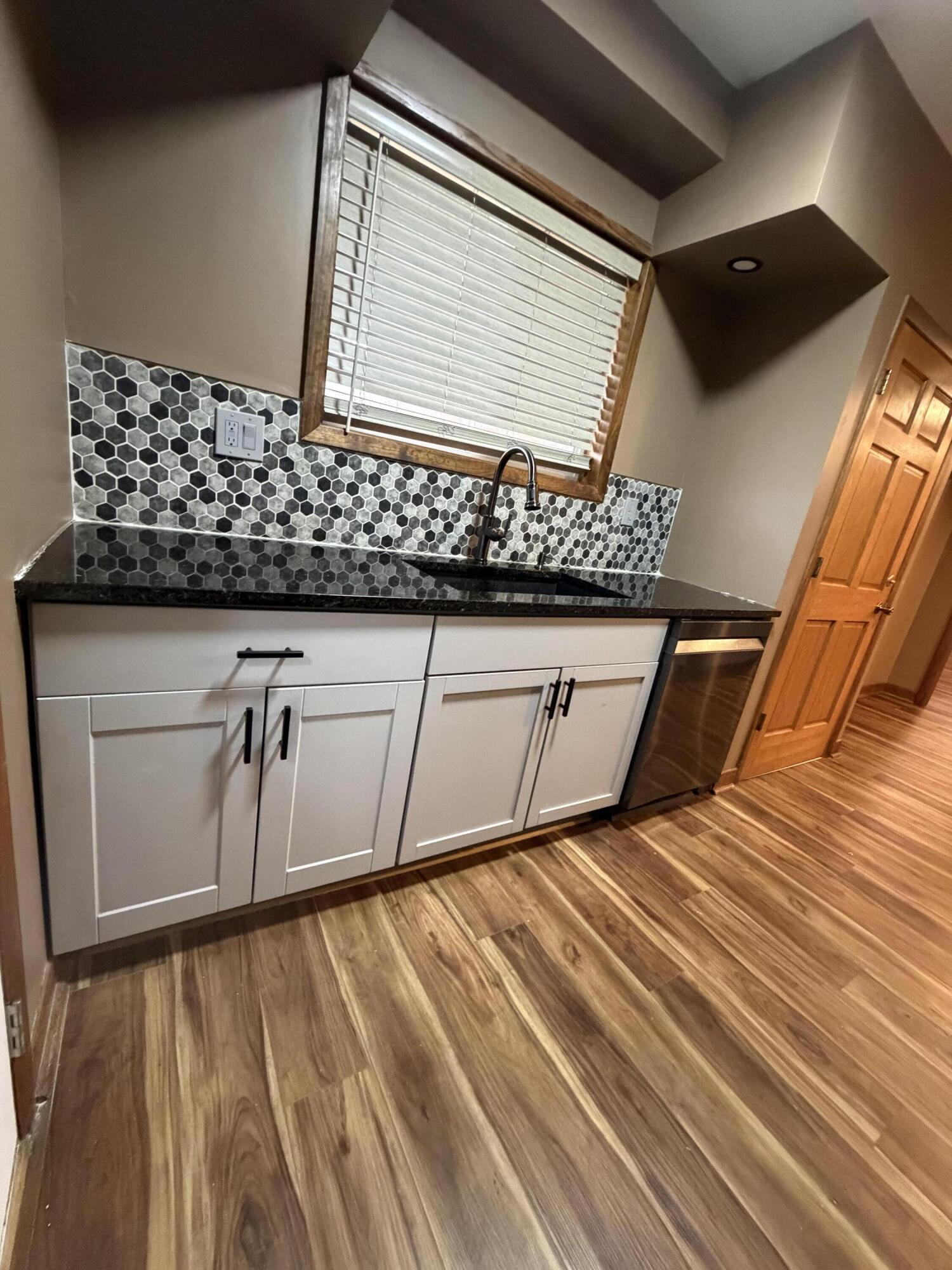 6818 Huron Avenue, Hammond, IN 46323; Image #8