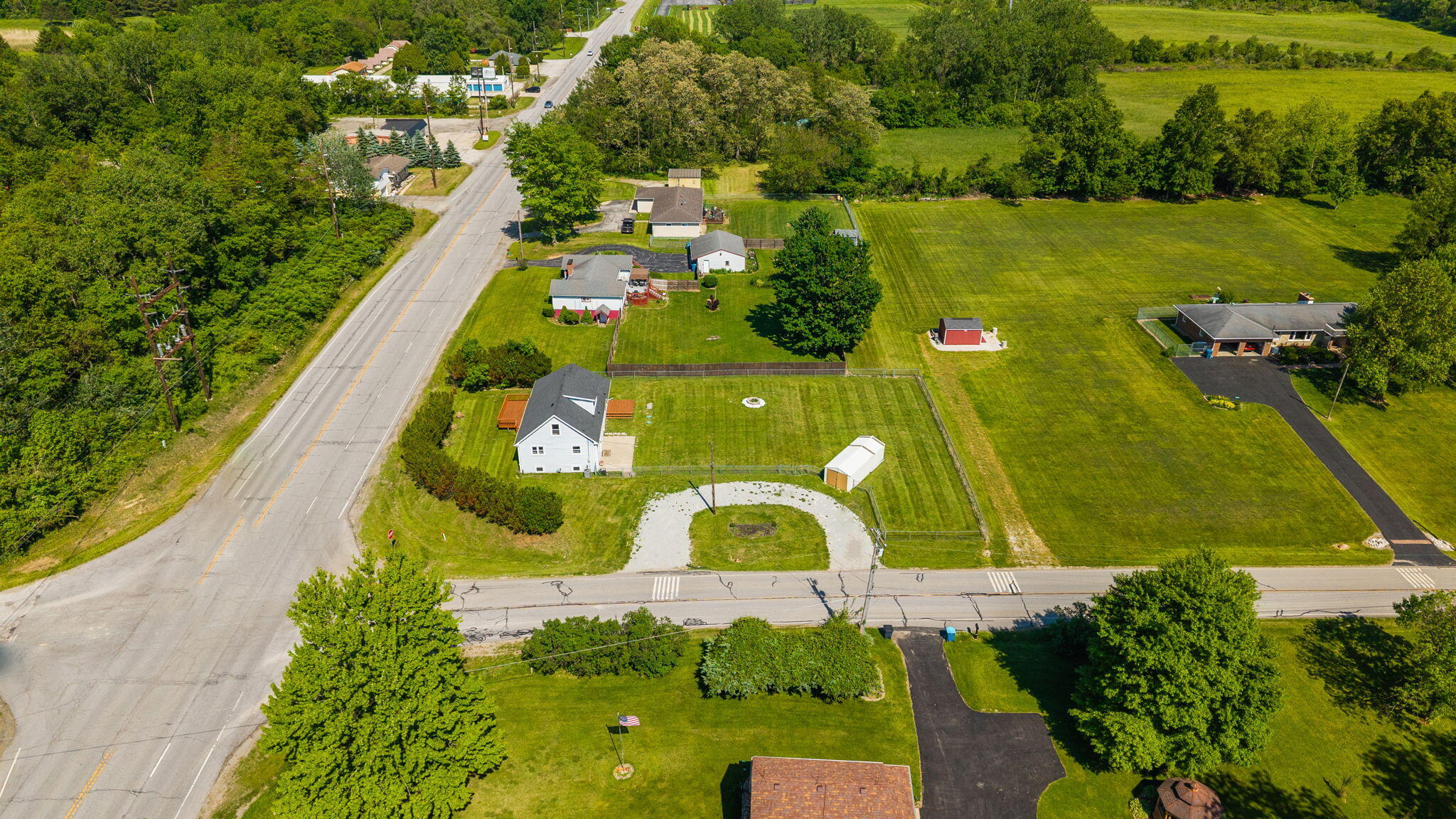 799 N 400 E, Valparaiso, IN 46383; Image #53