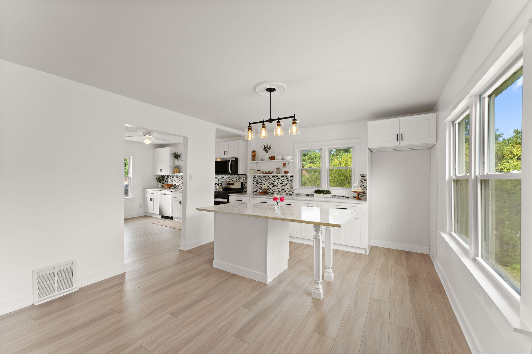 799 N 400 E, Valparaiso, IN 46383; Image #7