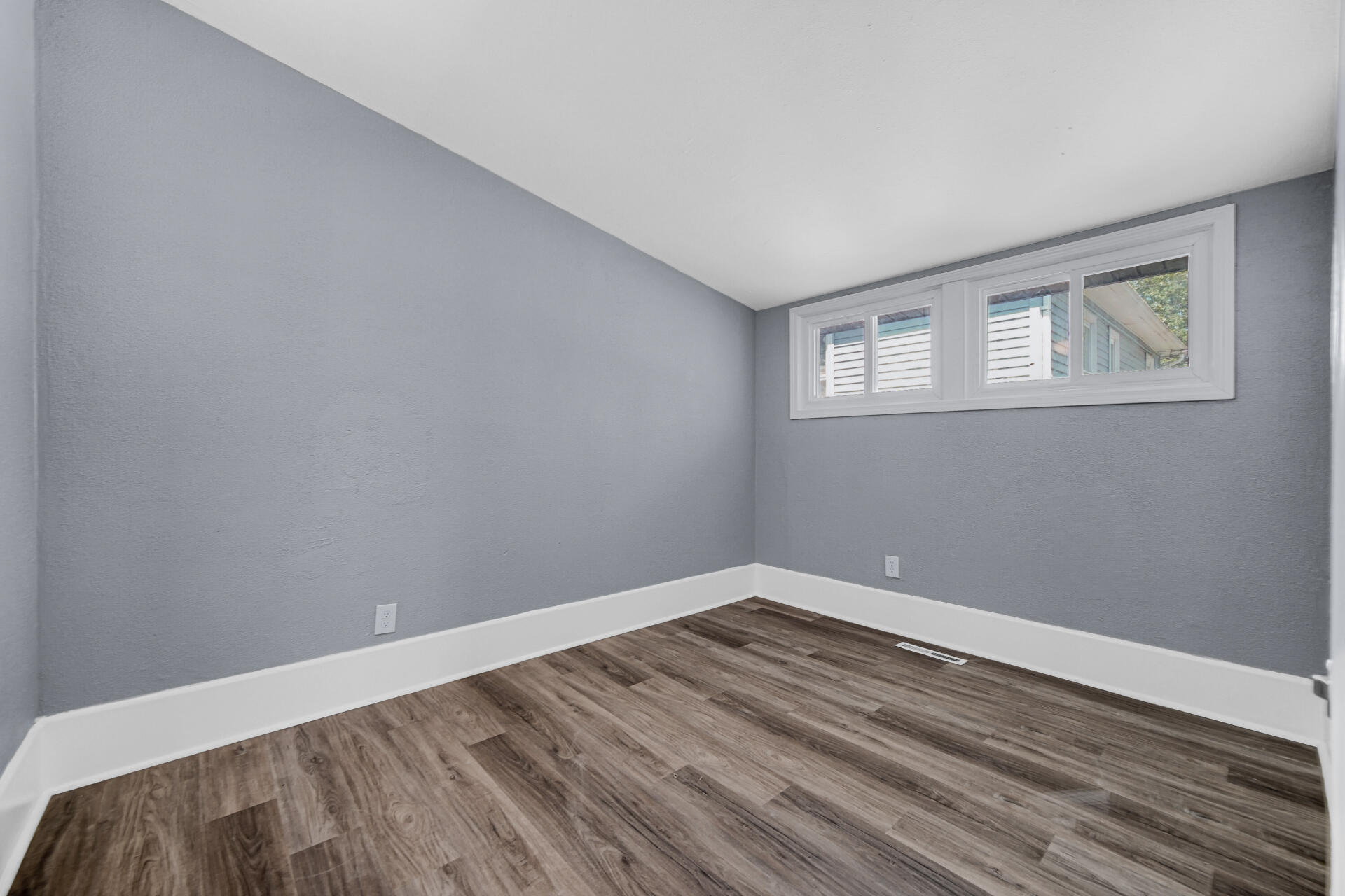 2101 Chase Street, Gary, IN 46404; Image #13