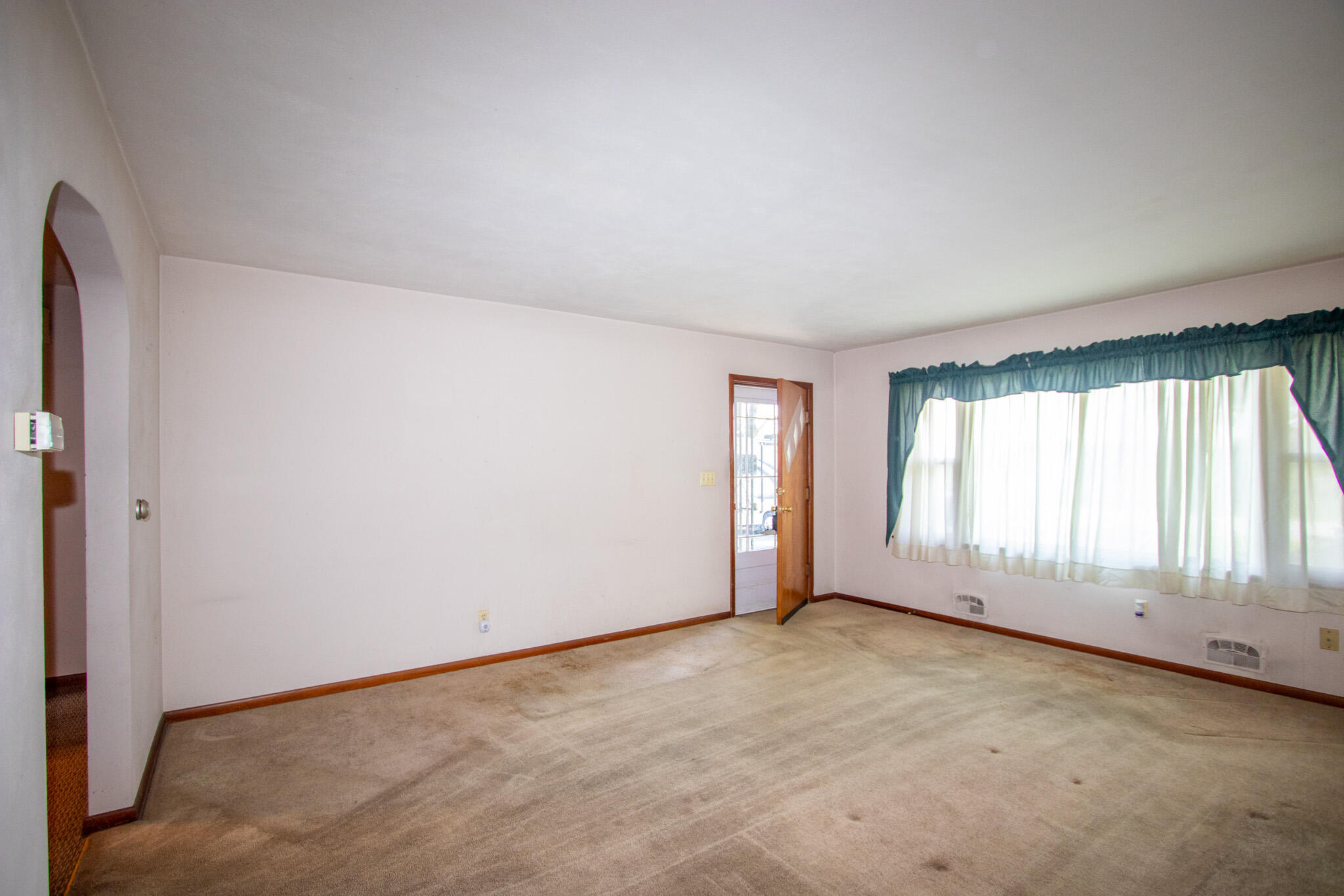 1807 Ohio Street, La Porte, IN 46350; Image #10