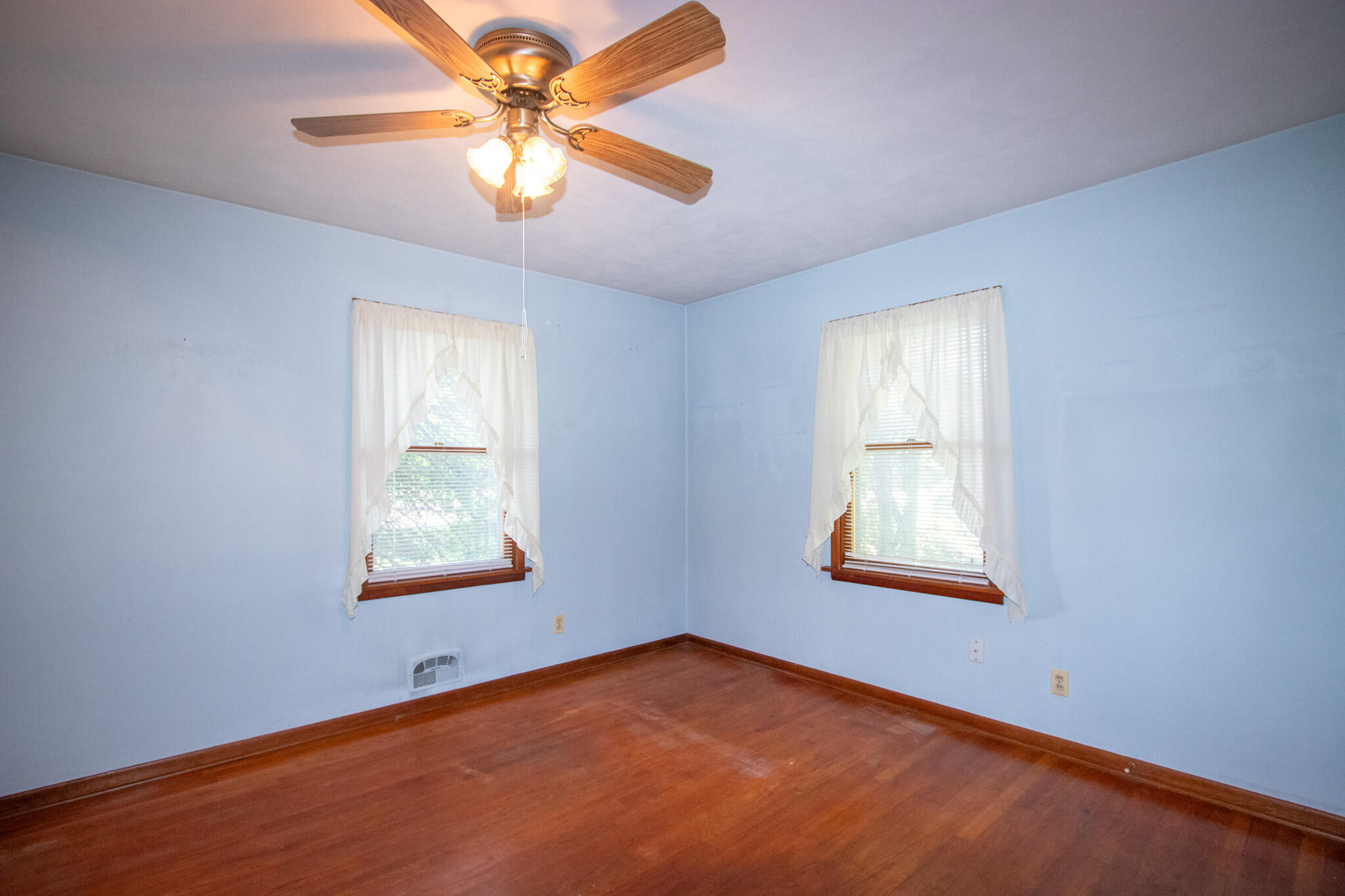 1807 Ohio Street, La Porte, IN 46350; Image #19