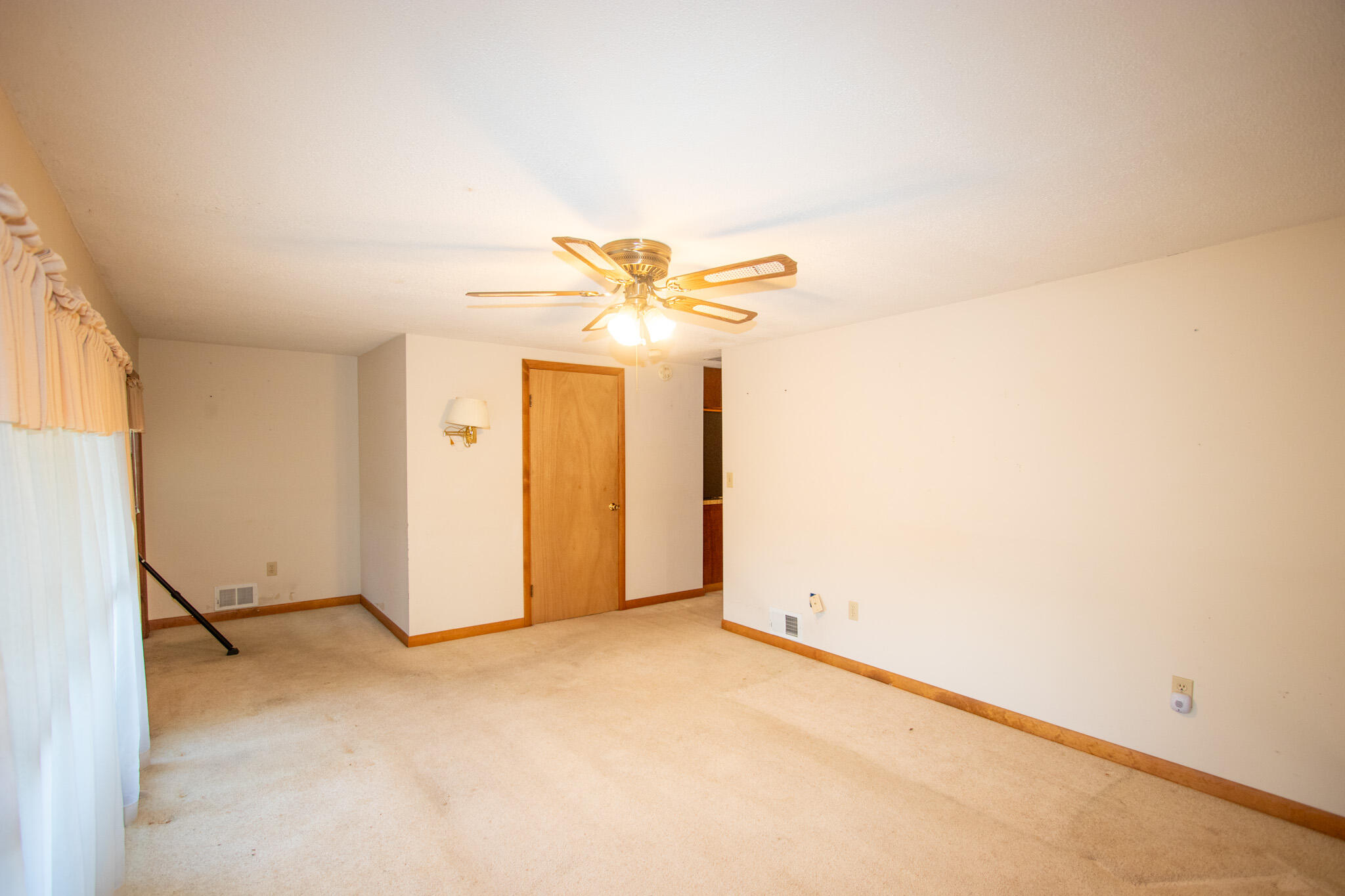 1807 Ohio Street, La Porte, IN 46350; Image #37