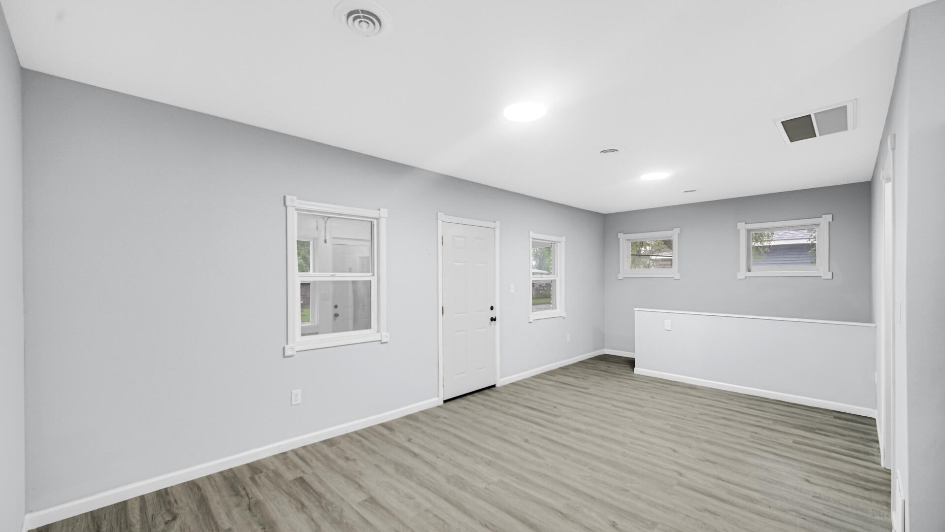 361 Madison Street, Gary, IN 46402; Image #12