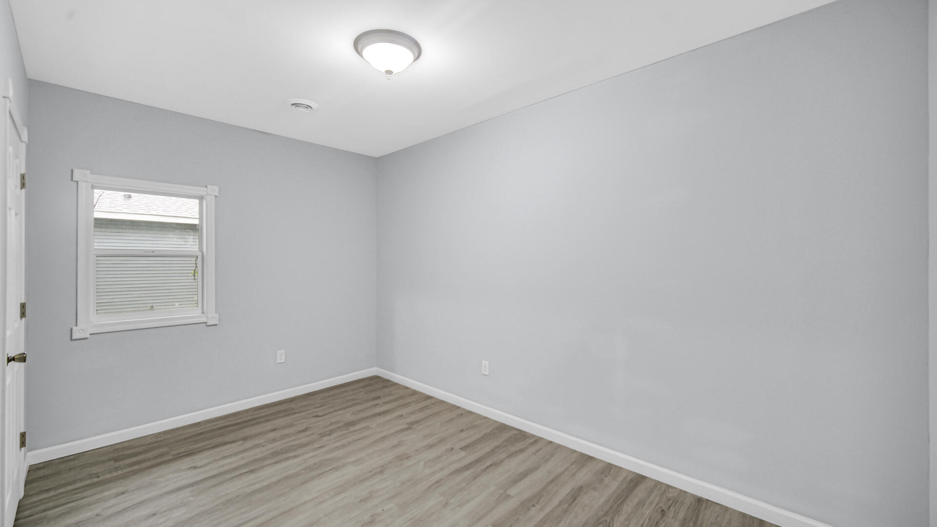 361 Madison Street, Gary, IN 46402; Image #14