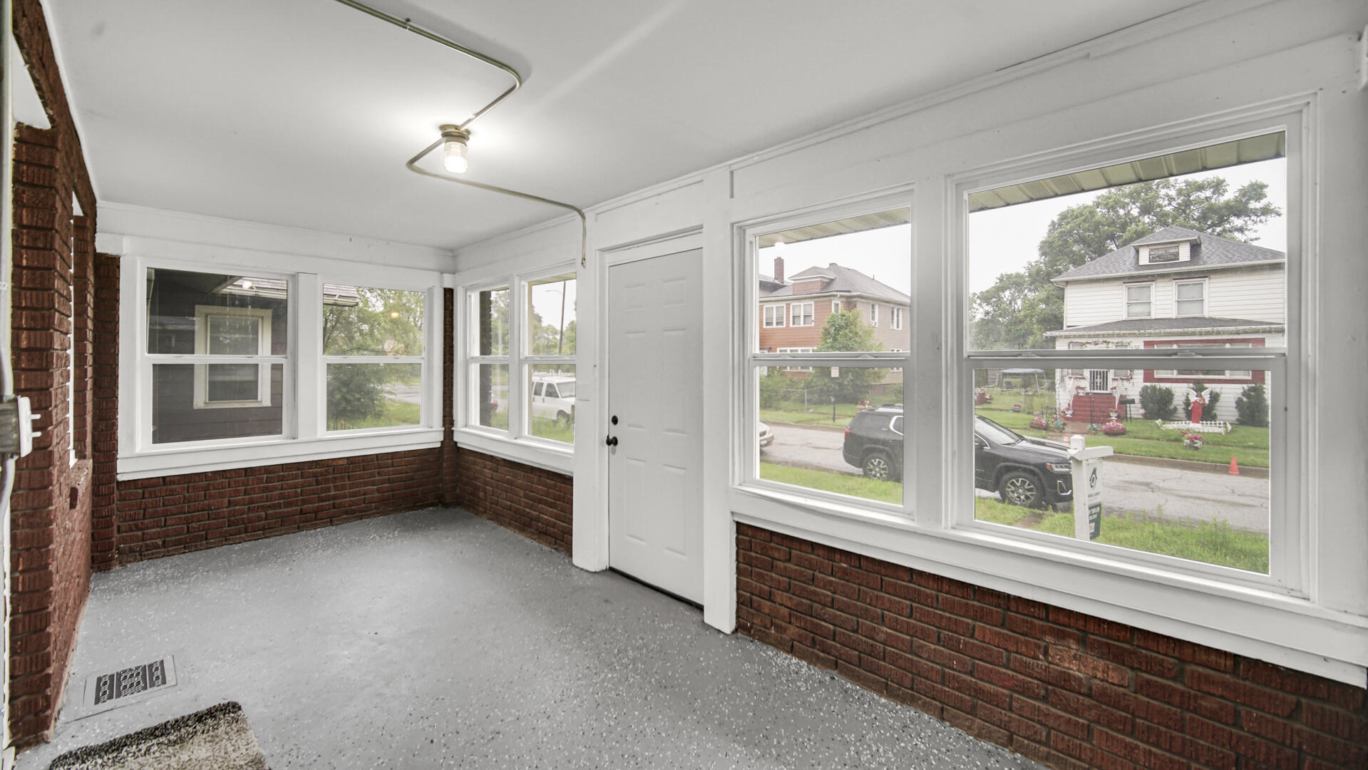 361 Madison Street, Gary, IN 46402; Image #5