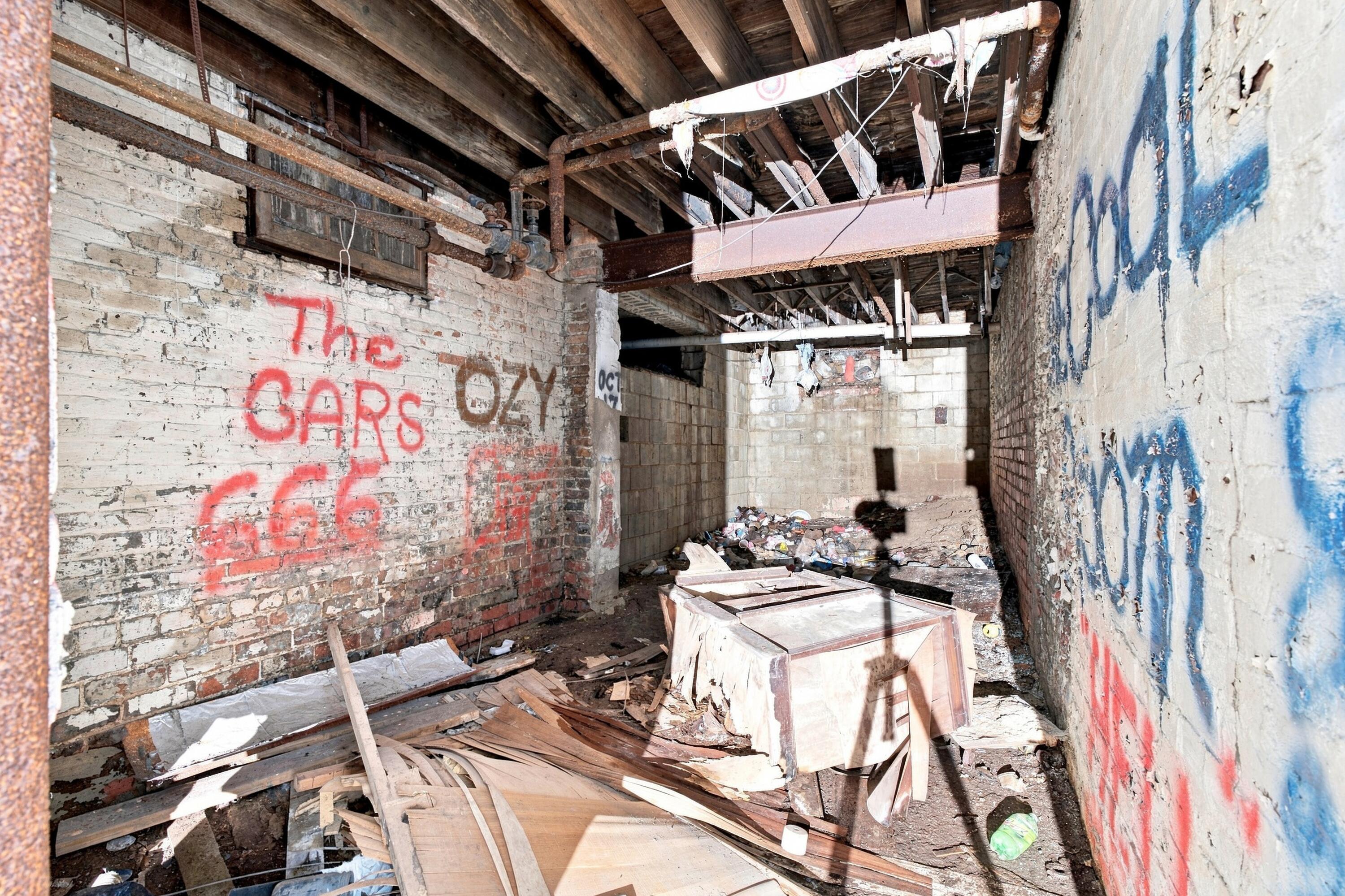 400 E 41st Avenue, Gary, IN 46409; Image #25