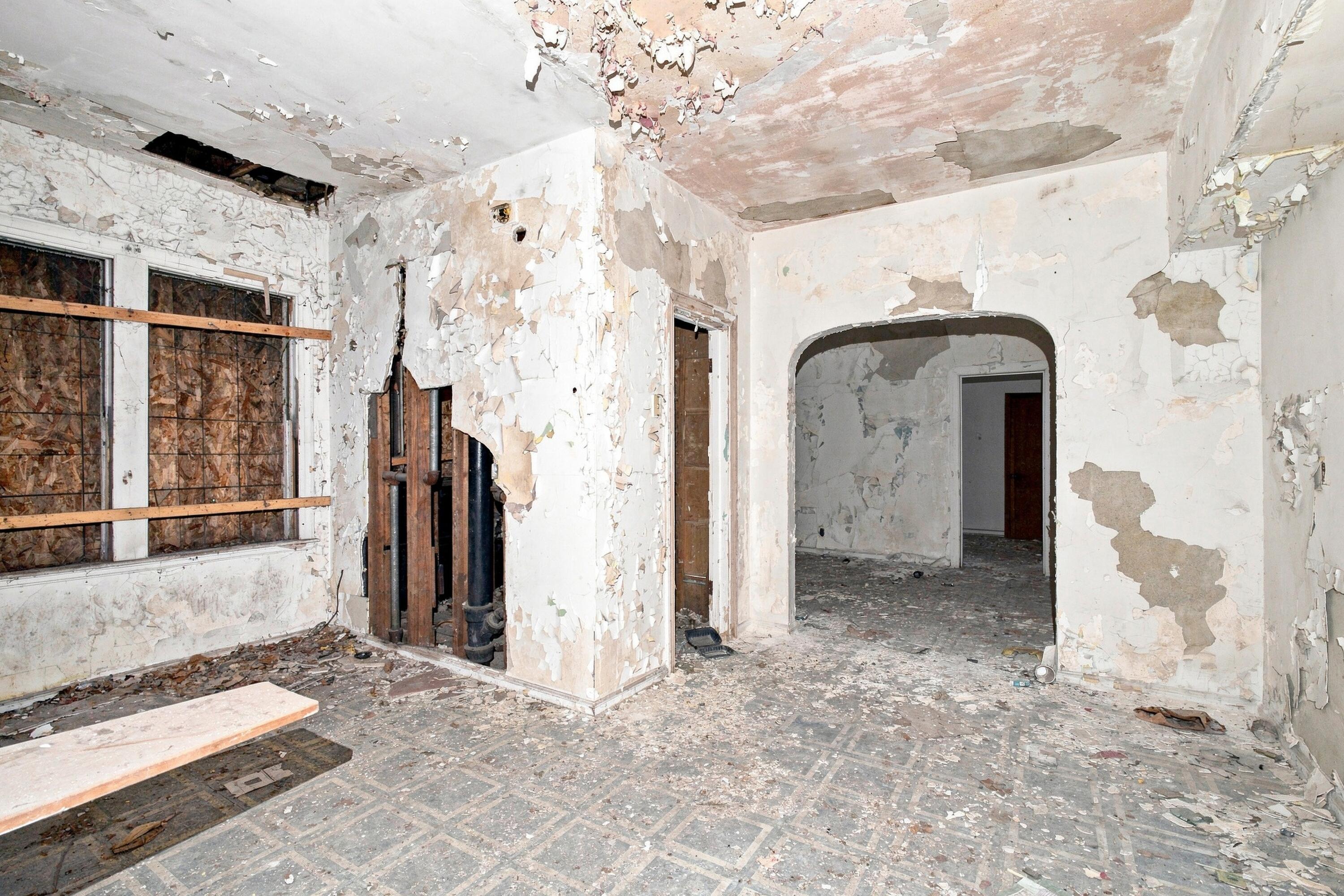 400 E 41st Avenue, Gary, IN 46409; Image #30