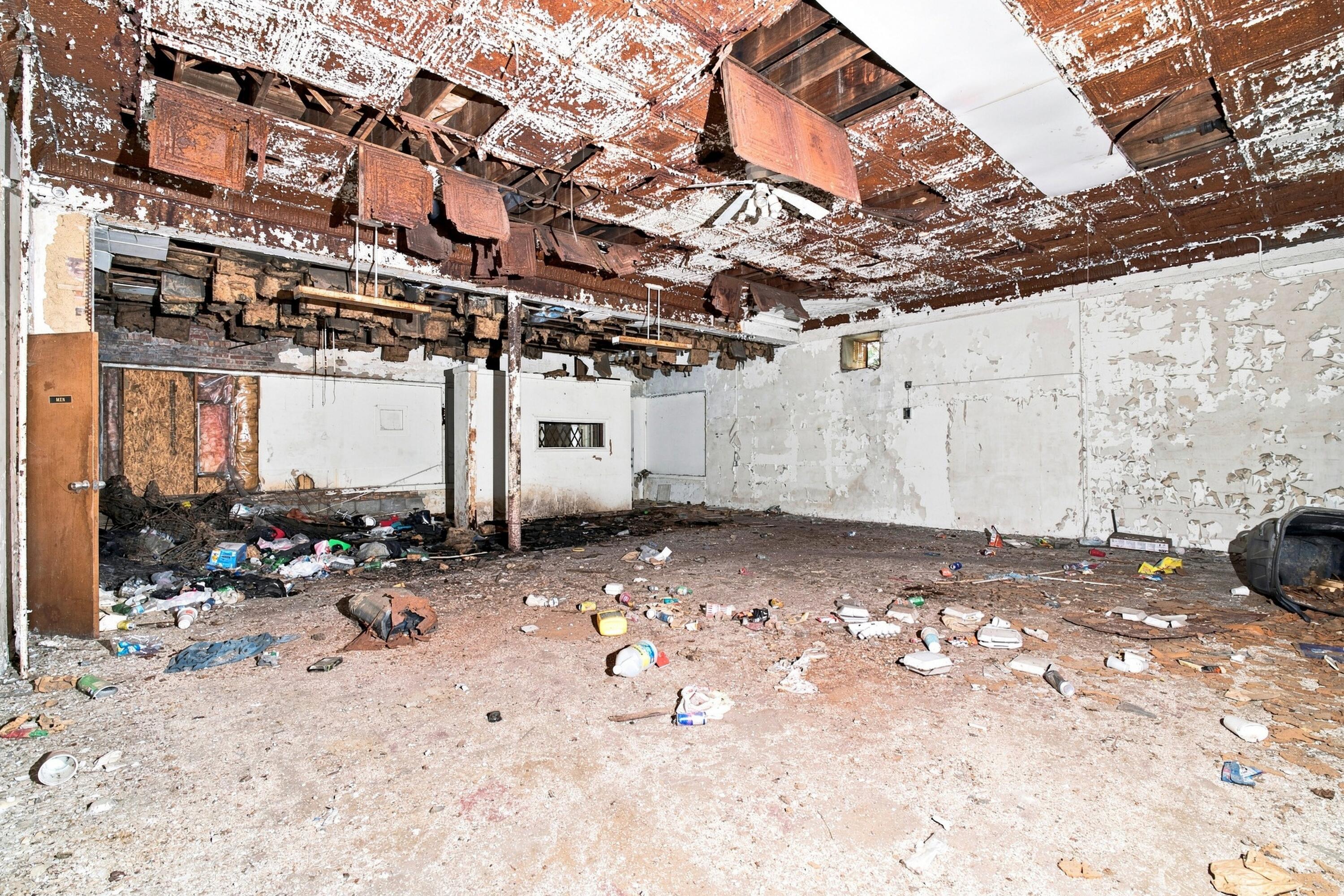 400 E 41st Avenue, Gary, IN 46409; Image #39