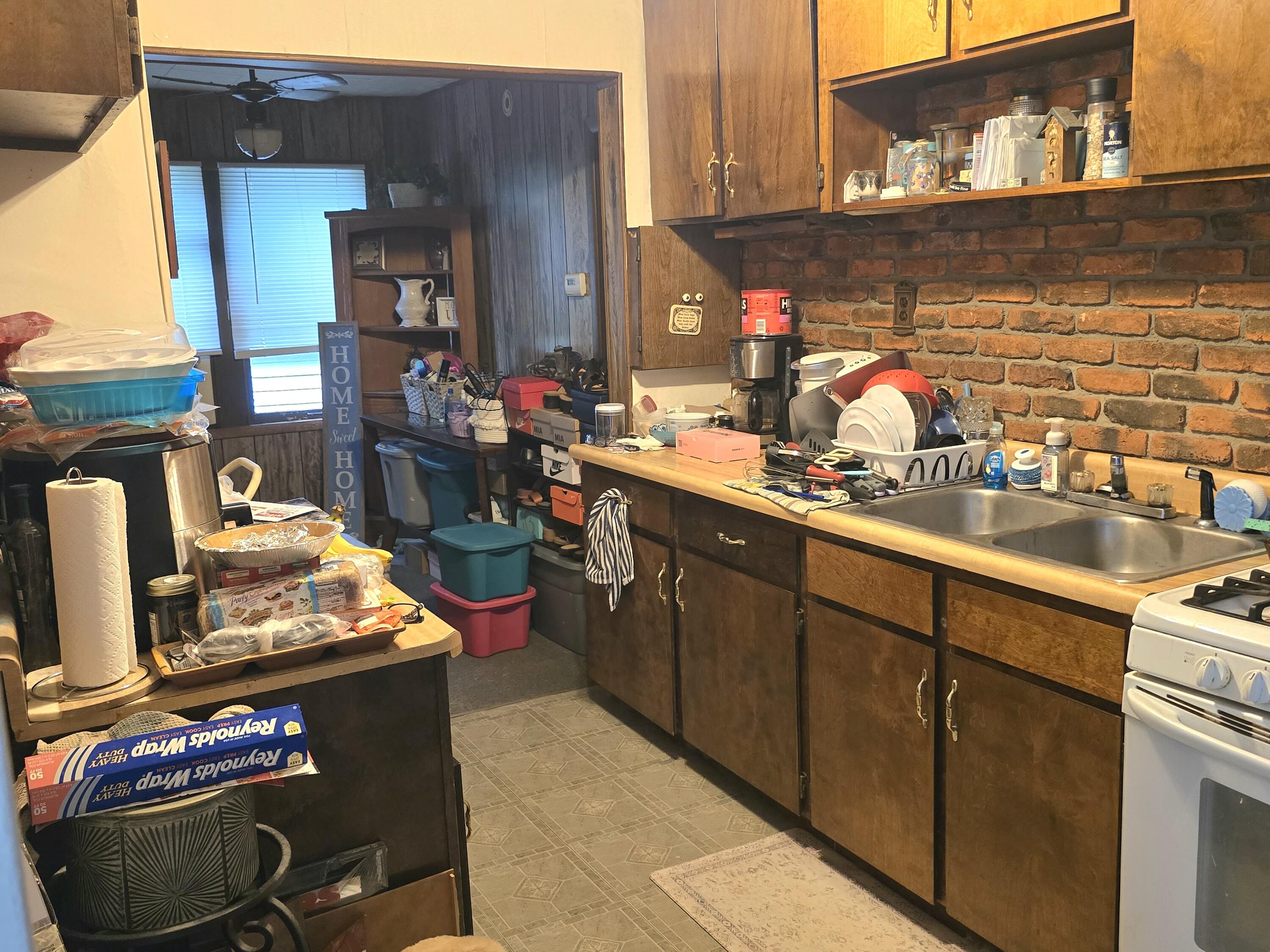 255 E 8th Street, Hobart, IN 46342; Image #4