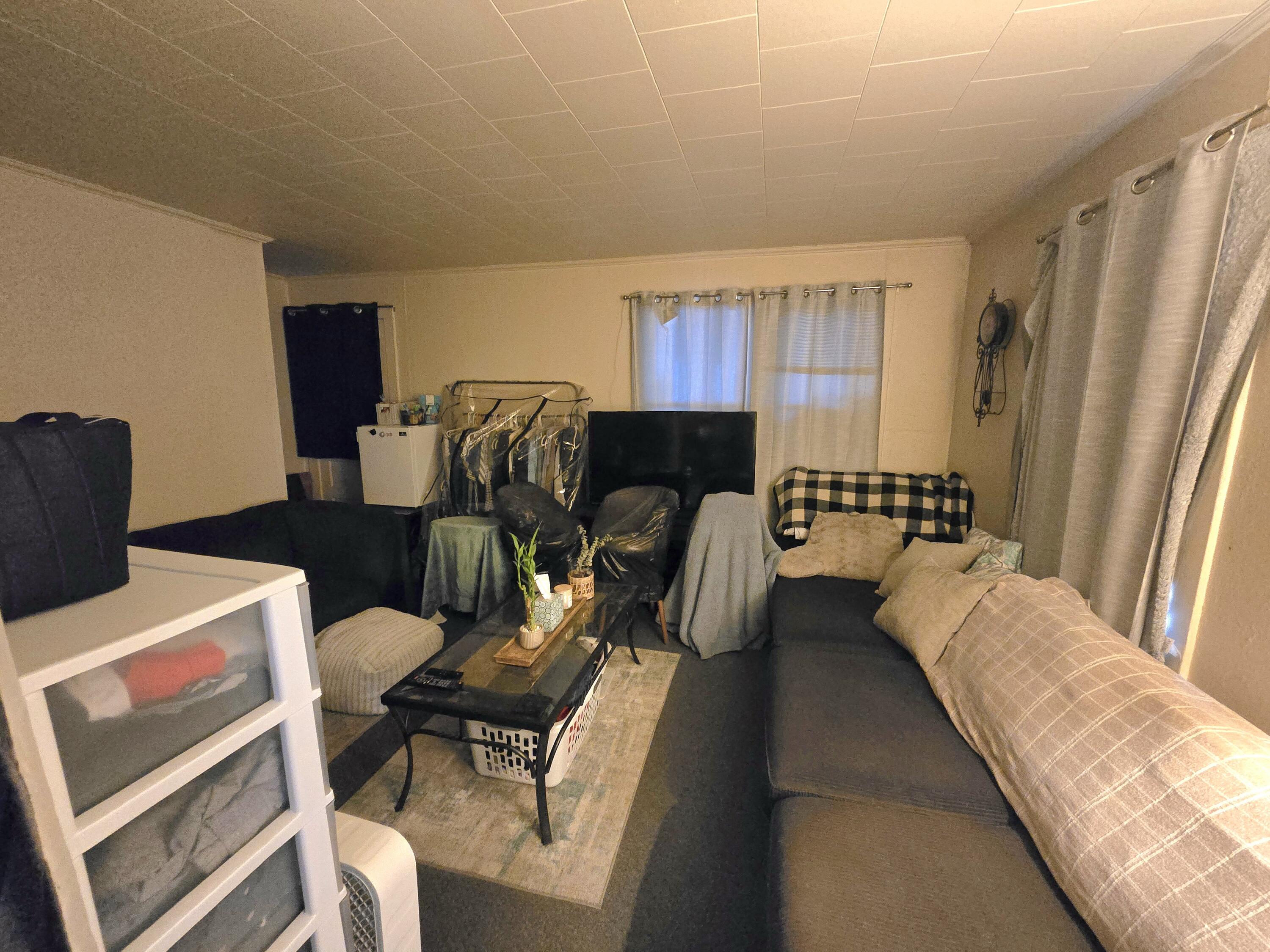 255 E 8th Street, Hobart, IN 46342; Image #7