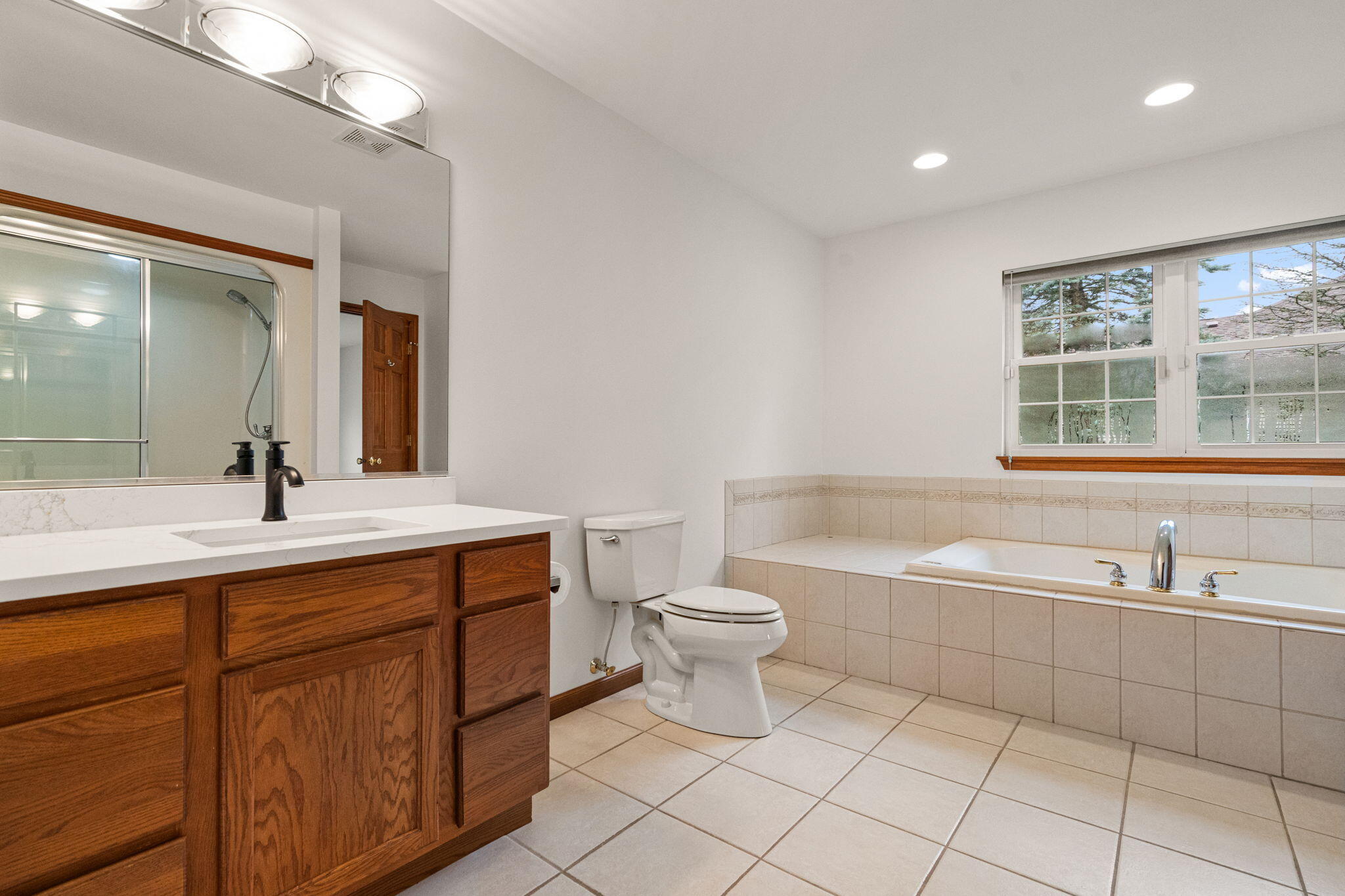 2630 E 9th Place, Hobart, IN 46342; Image #23