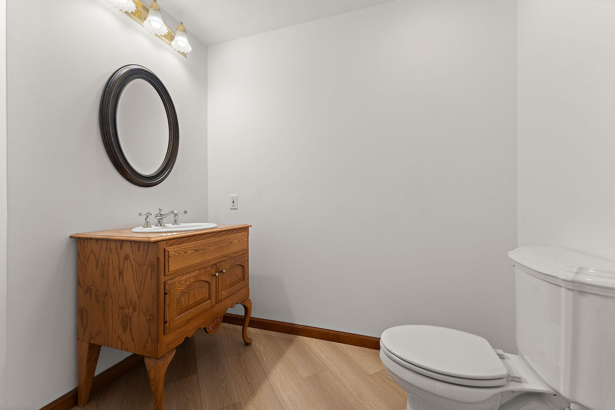 2630 E 9th Place, Hobart, IN 46342; Image #37