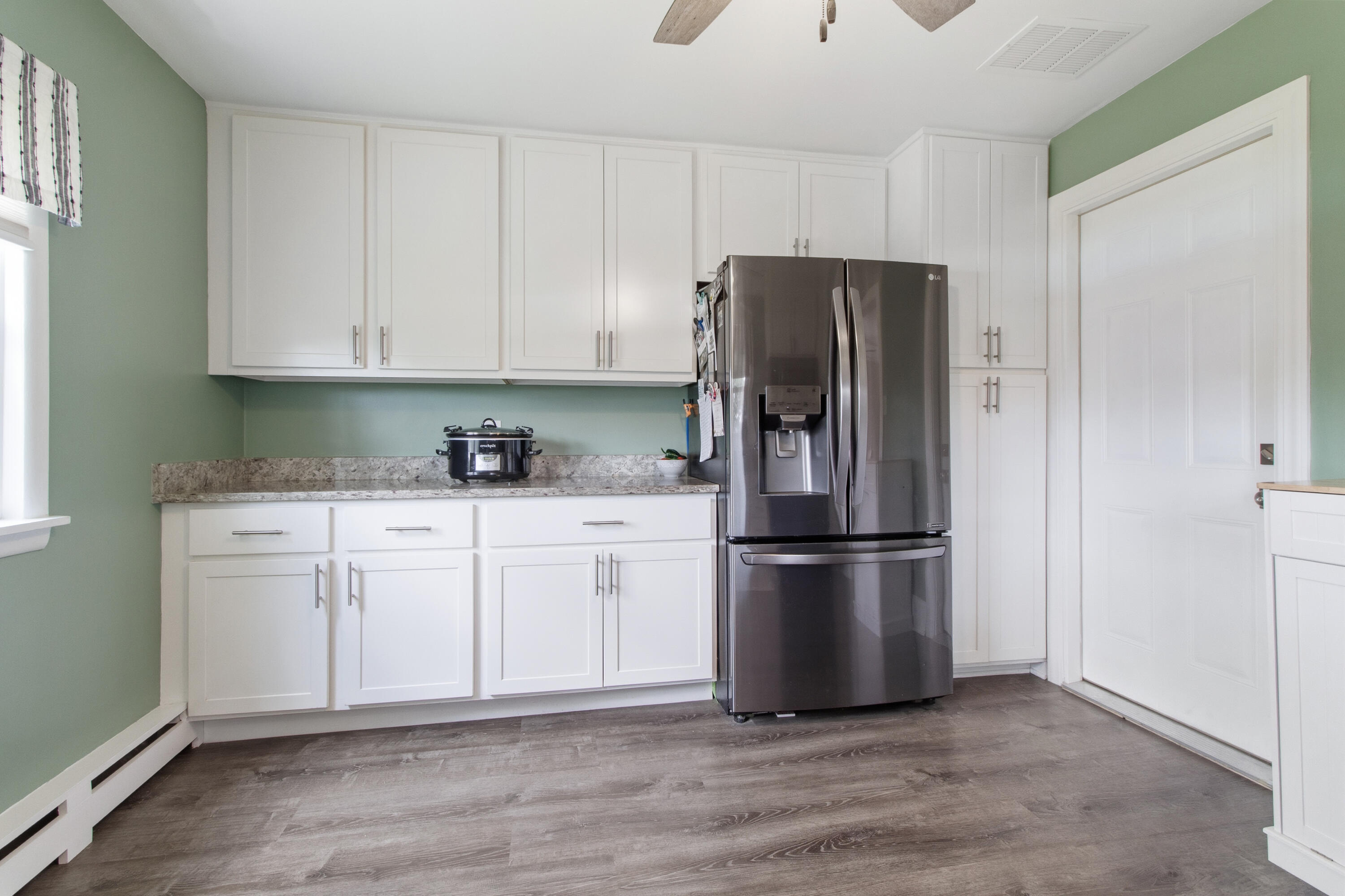 8434 Delaware Place, Highland, IN 46322; Image #10