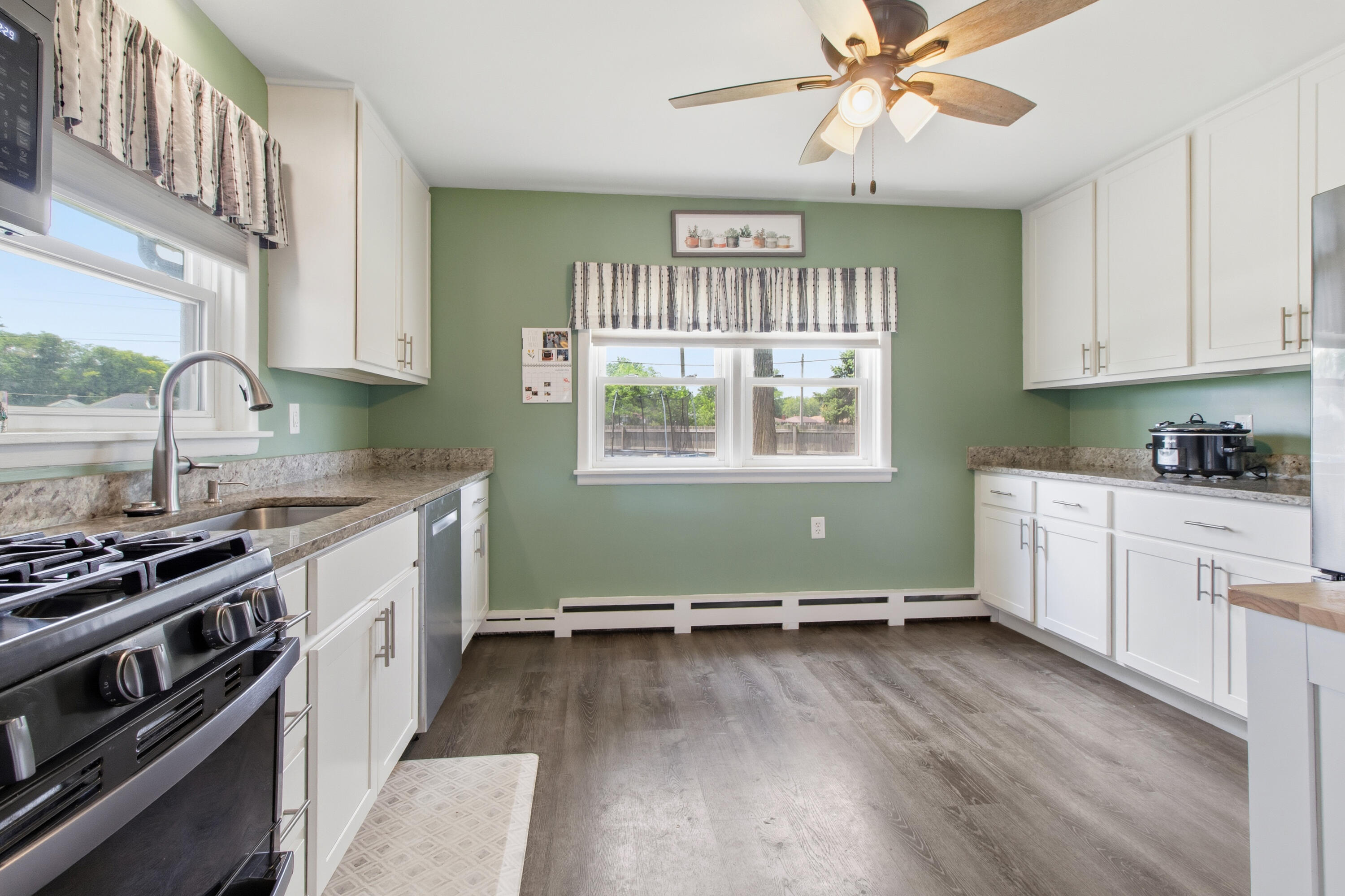 8434 Delaware Place, Highland, IN 46322; Image #11