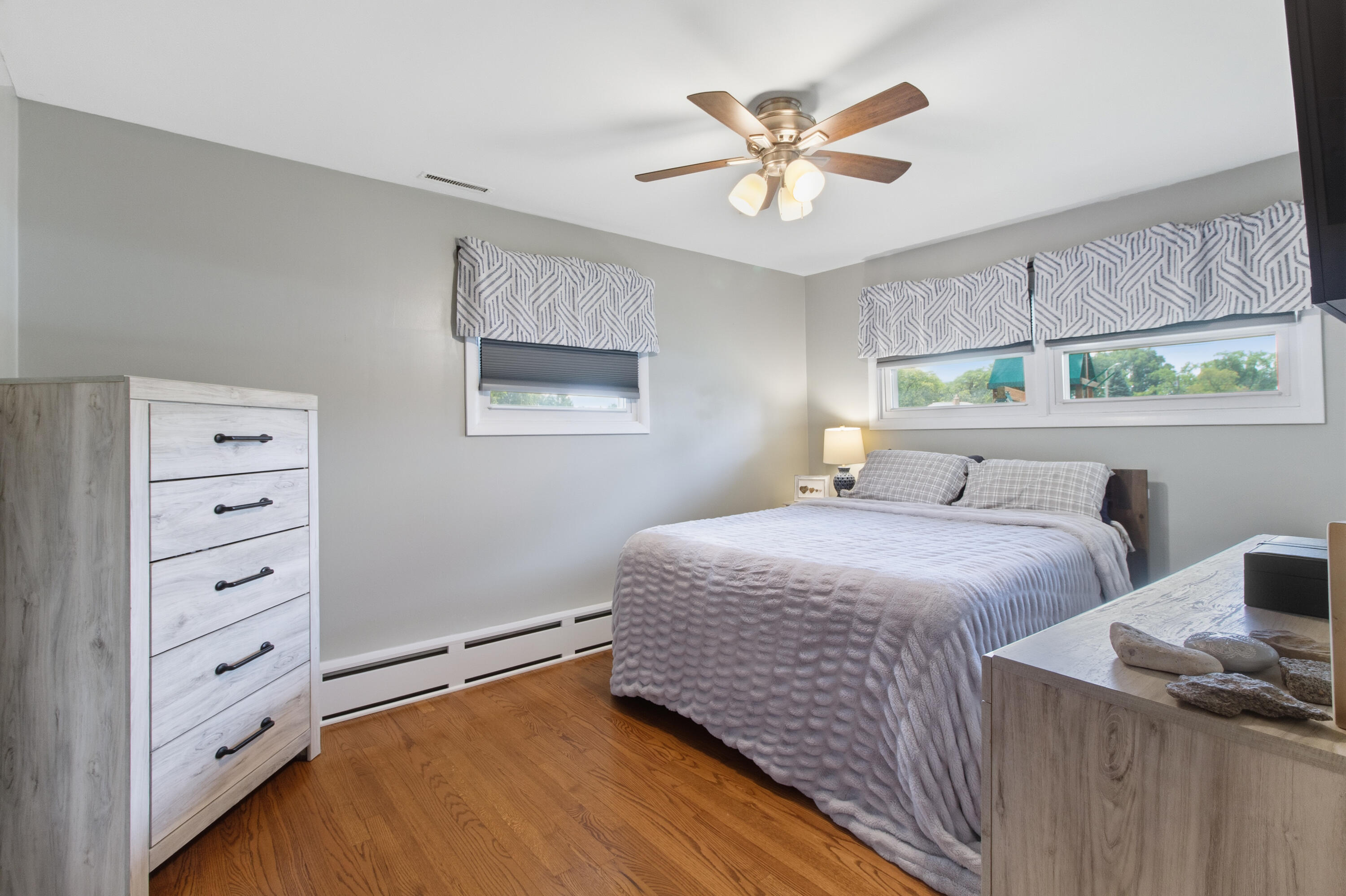 8434 Delaware Place, Highland, IN 46322; Image #13