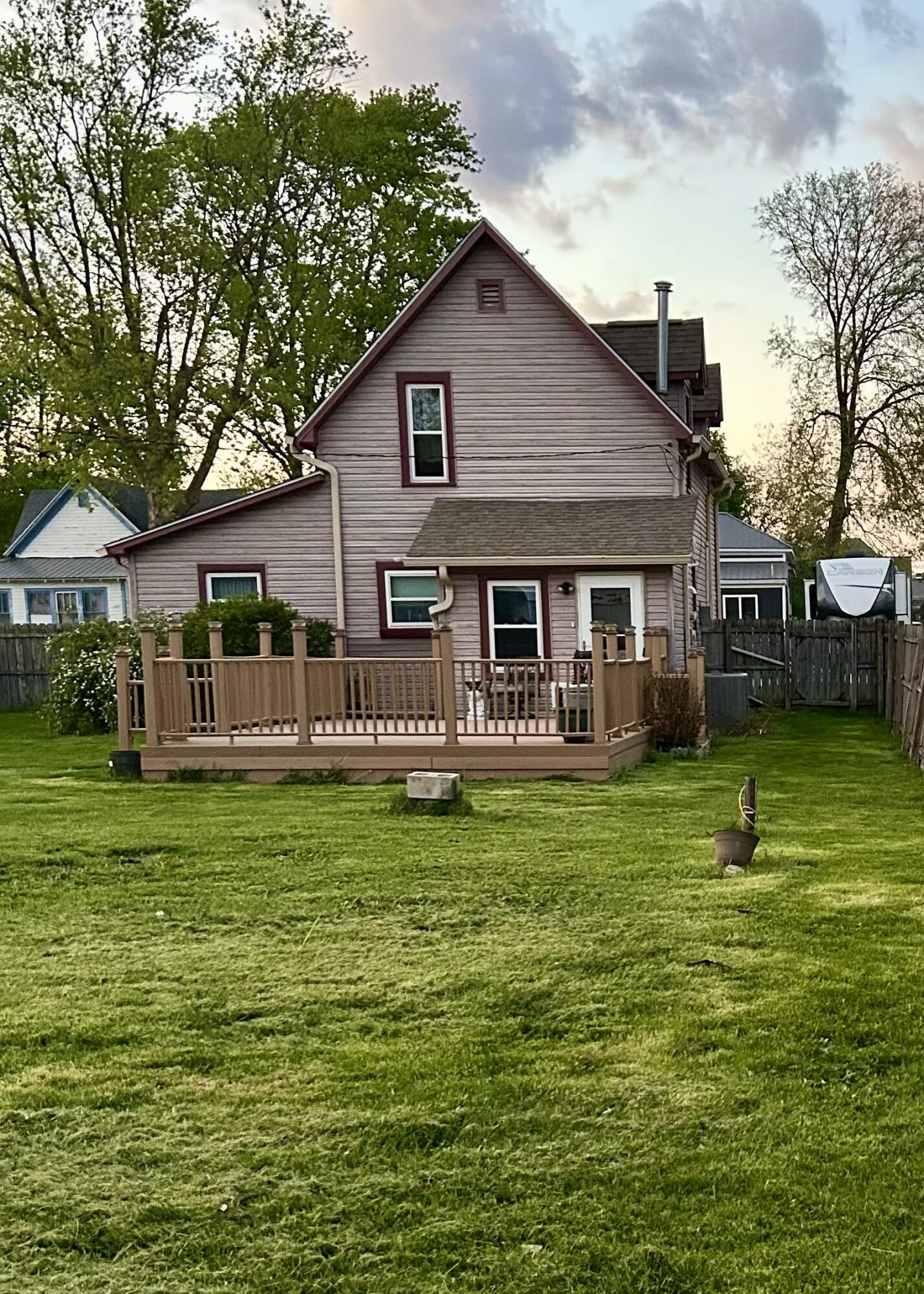 125 E Broadway Street, Brook, IN 47922; Image #10