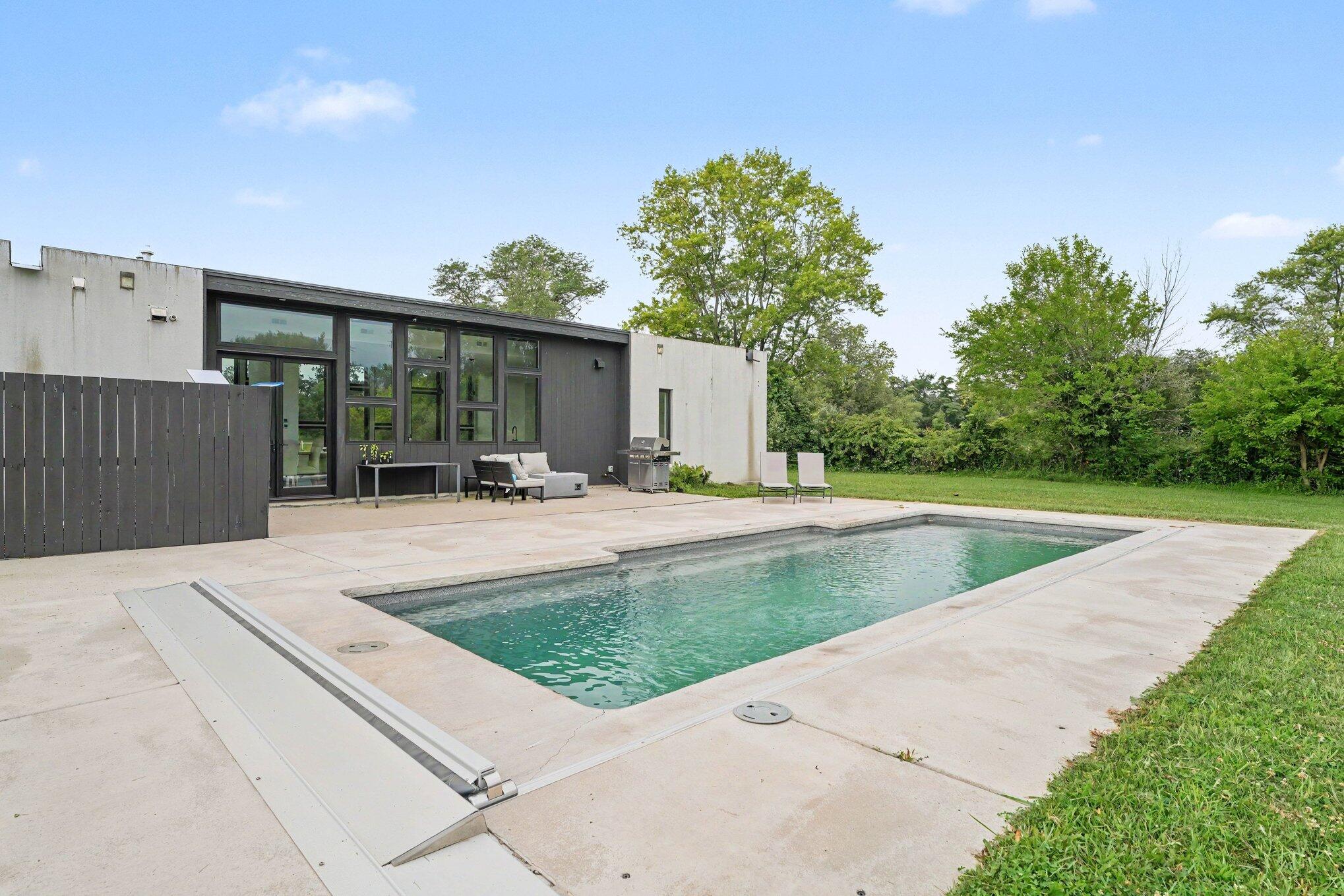 691 W State Road 130, Hobart, IN 46342; Image #3